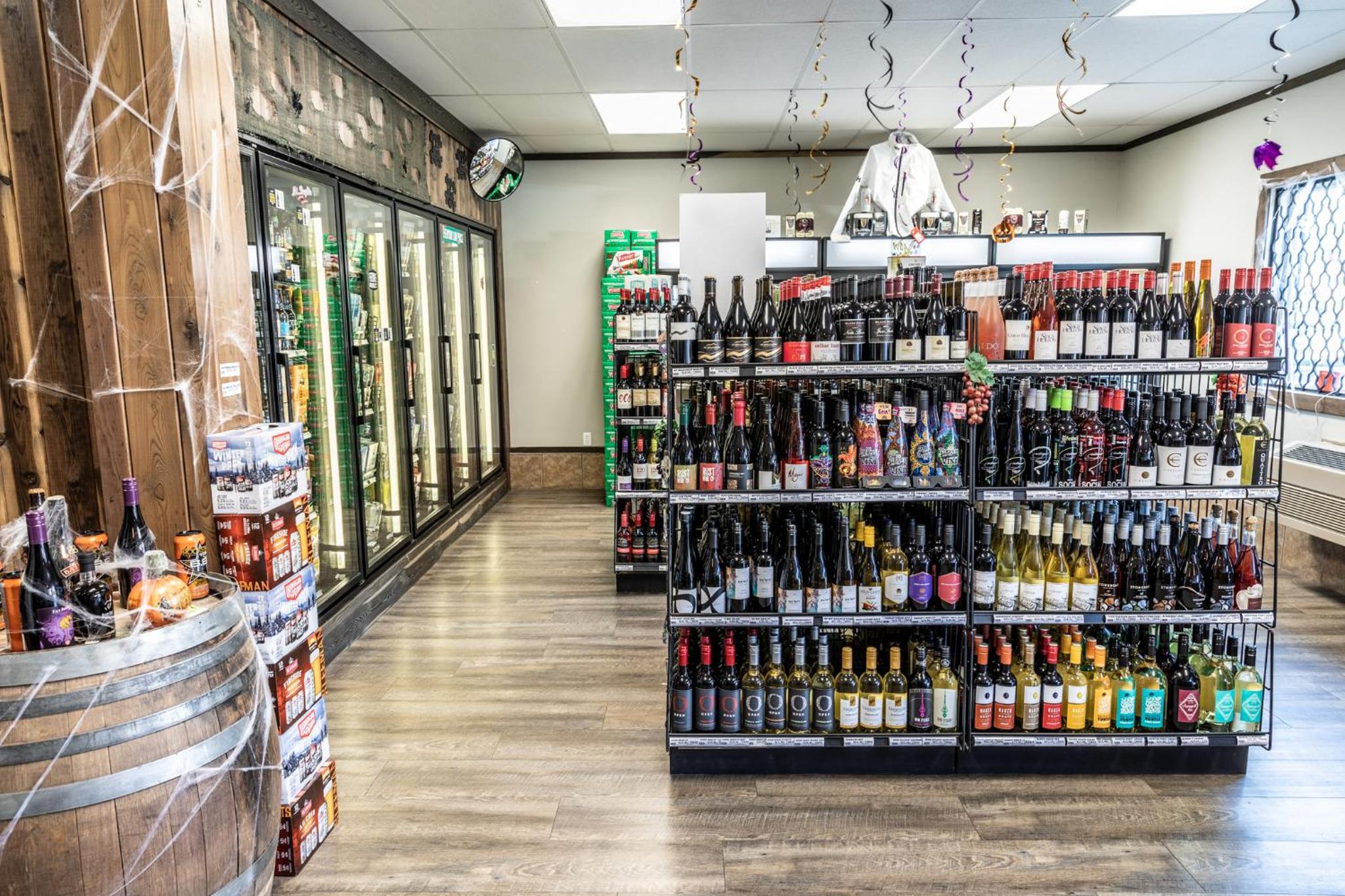 Golden Vacations - Prestige Inn Golden - Property Image 34