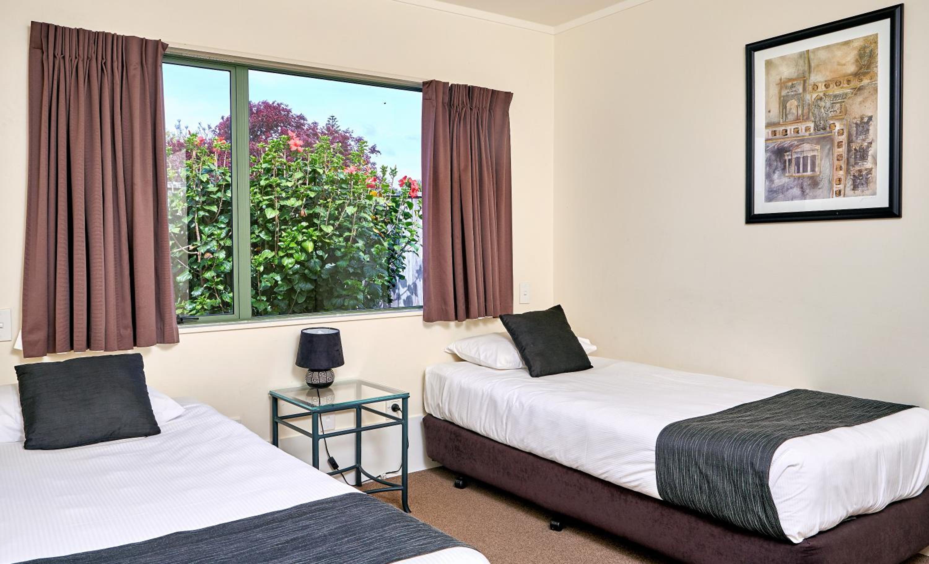 Barringtons Motor Lodge