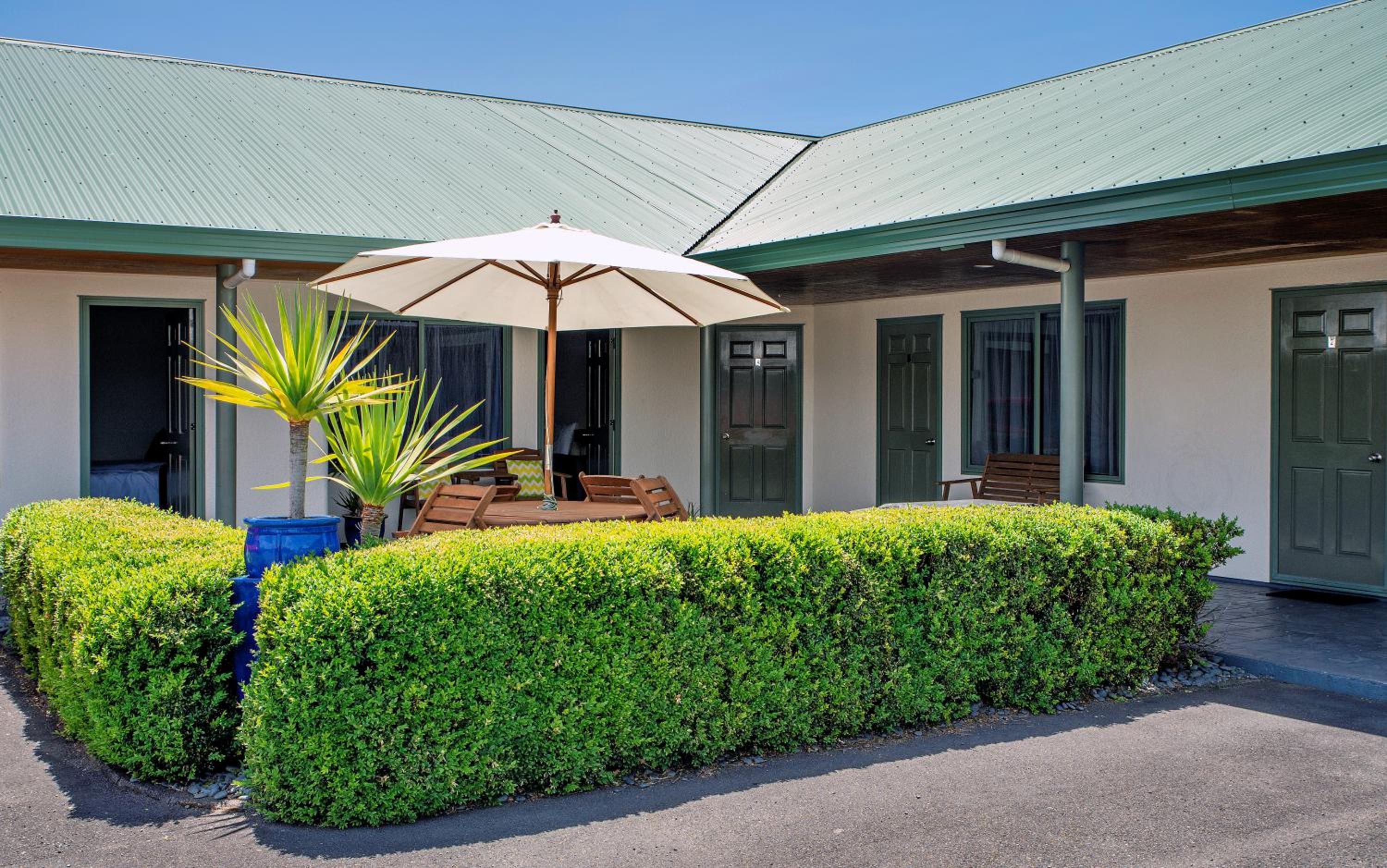 Barringtons Motor Lodge