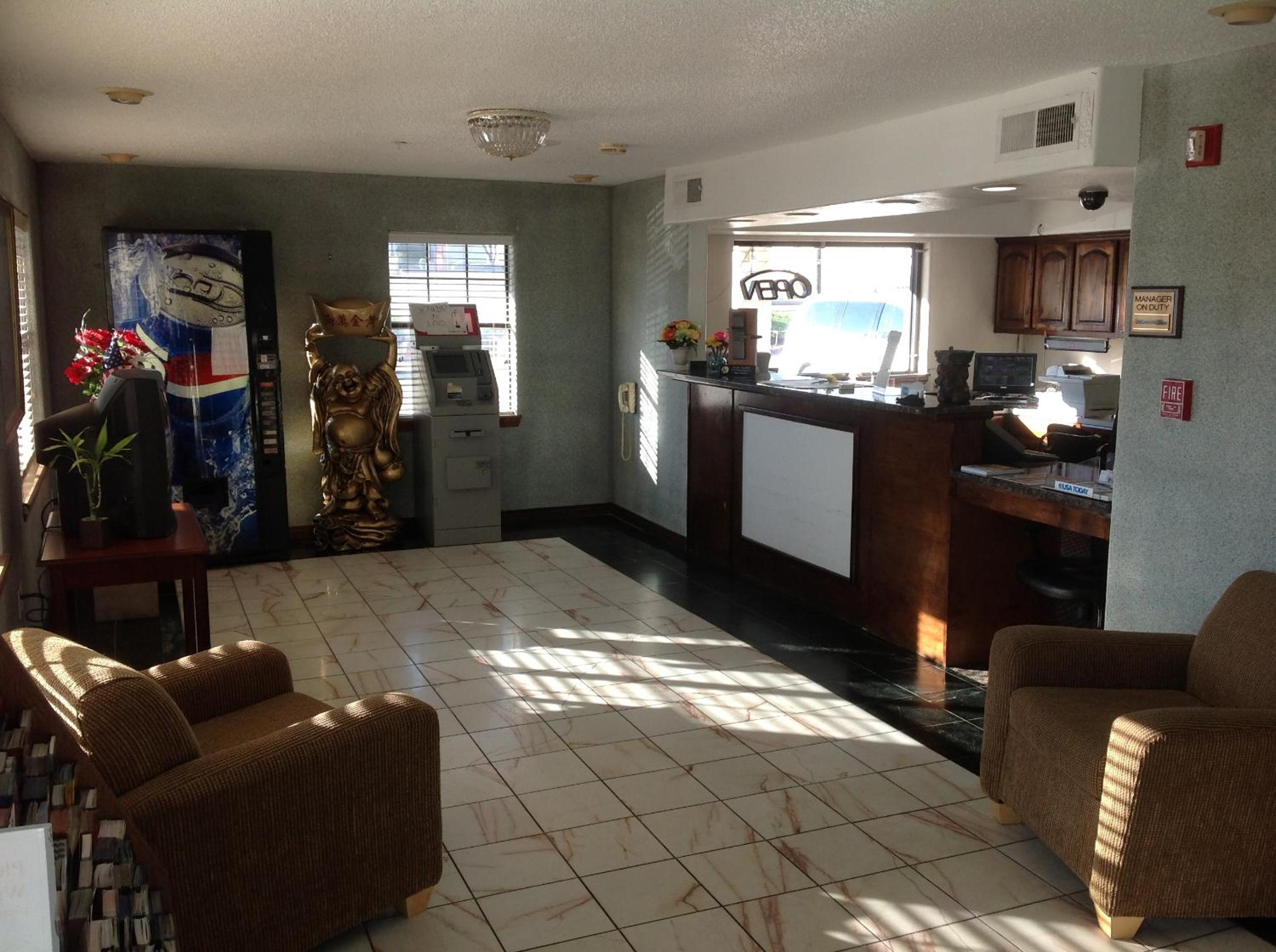 Heritage Inn Grand Prairie view 2