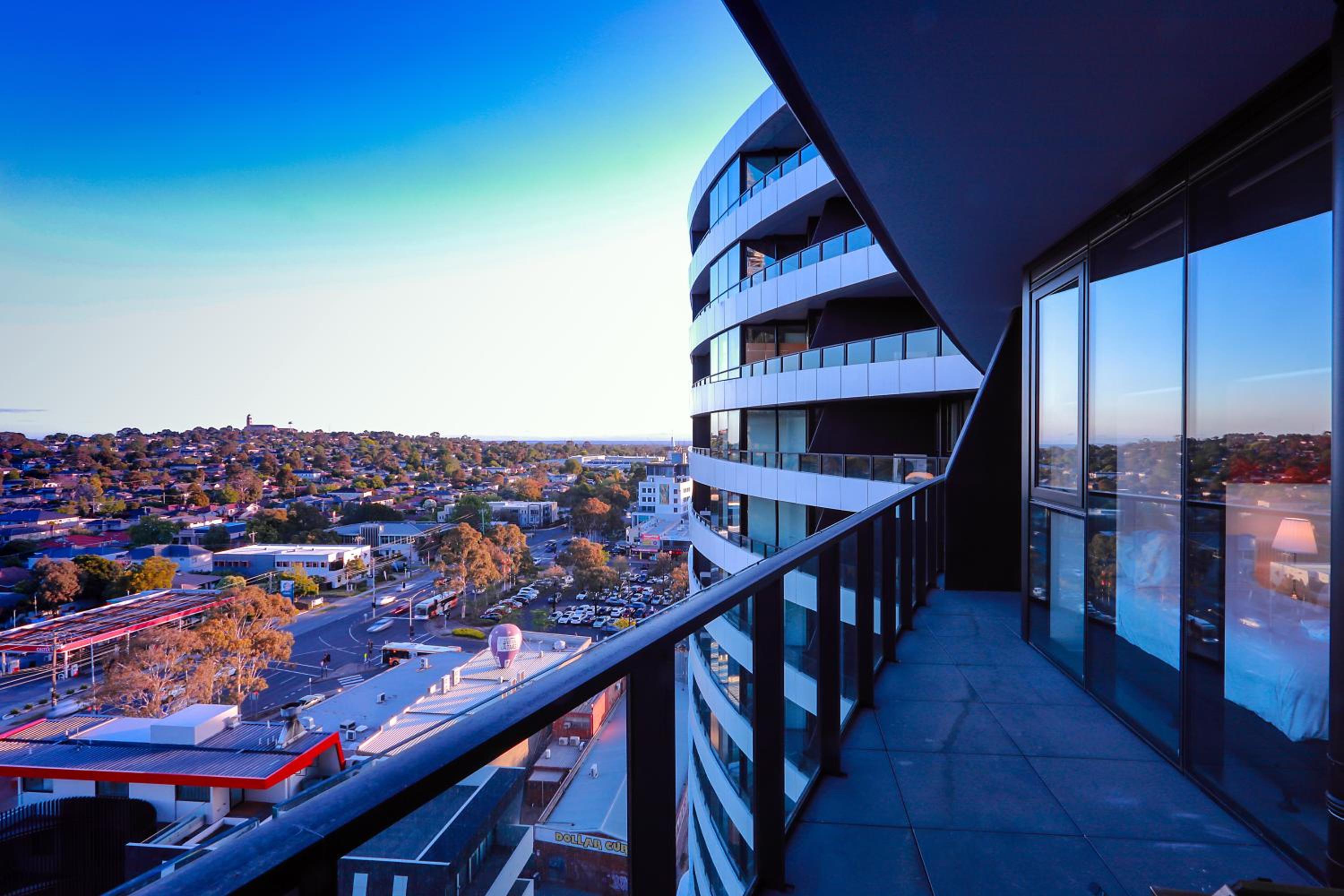 Astra Apartments Glen Waverley