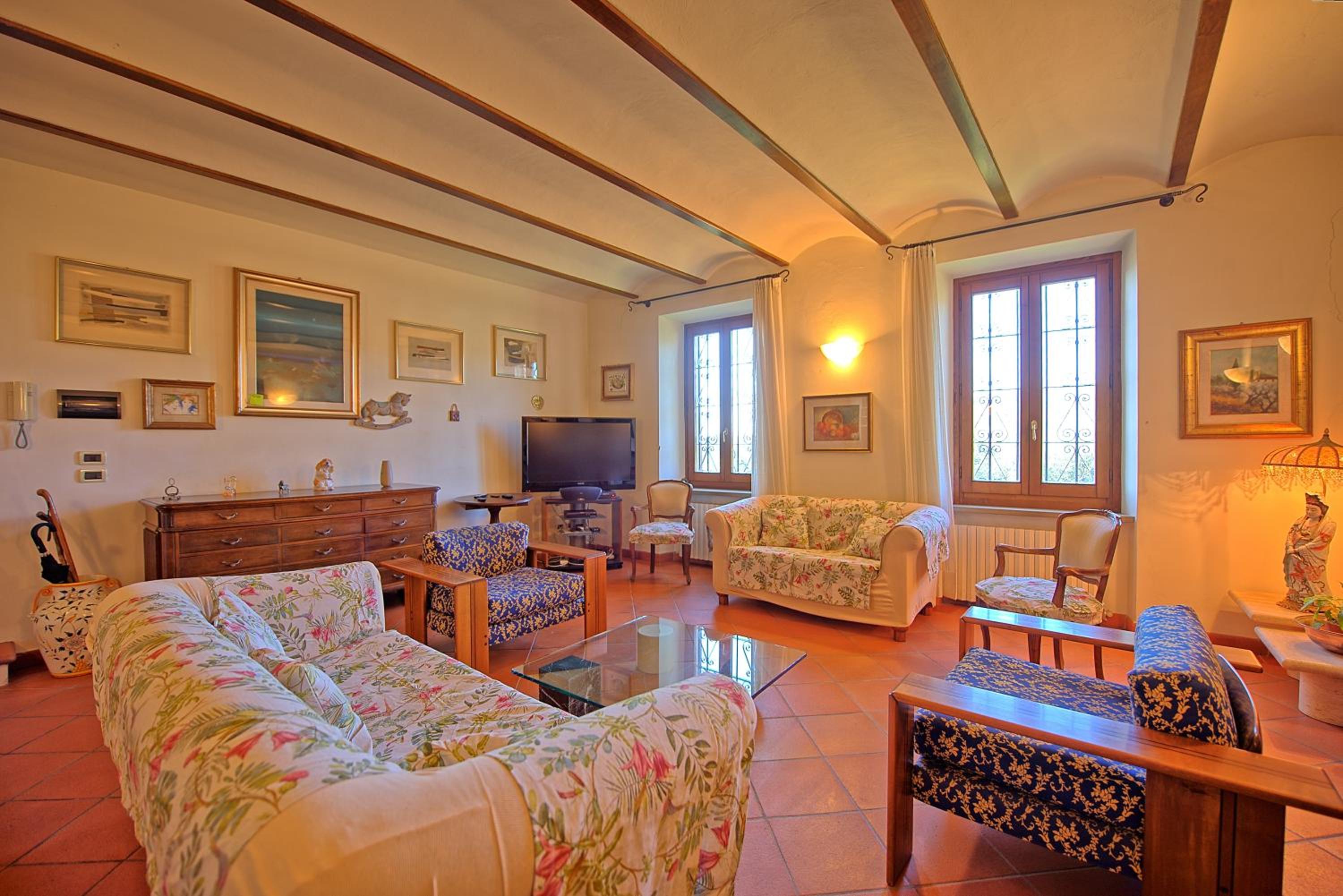 Villa Lorena by PosarelliVillas