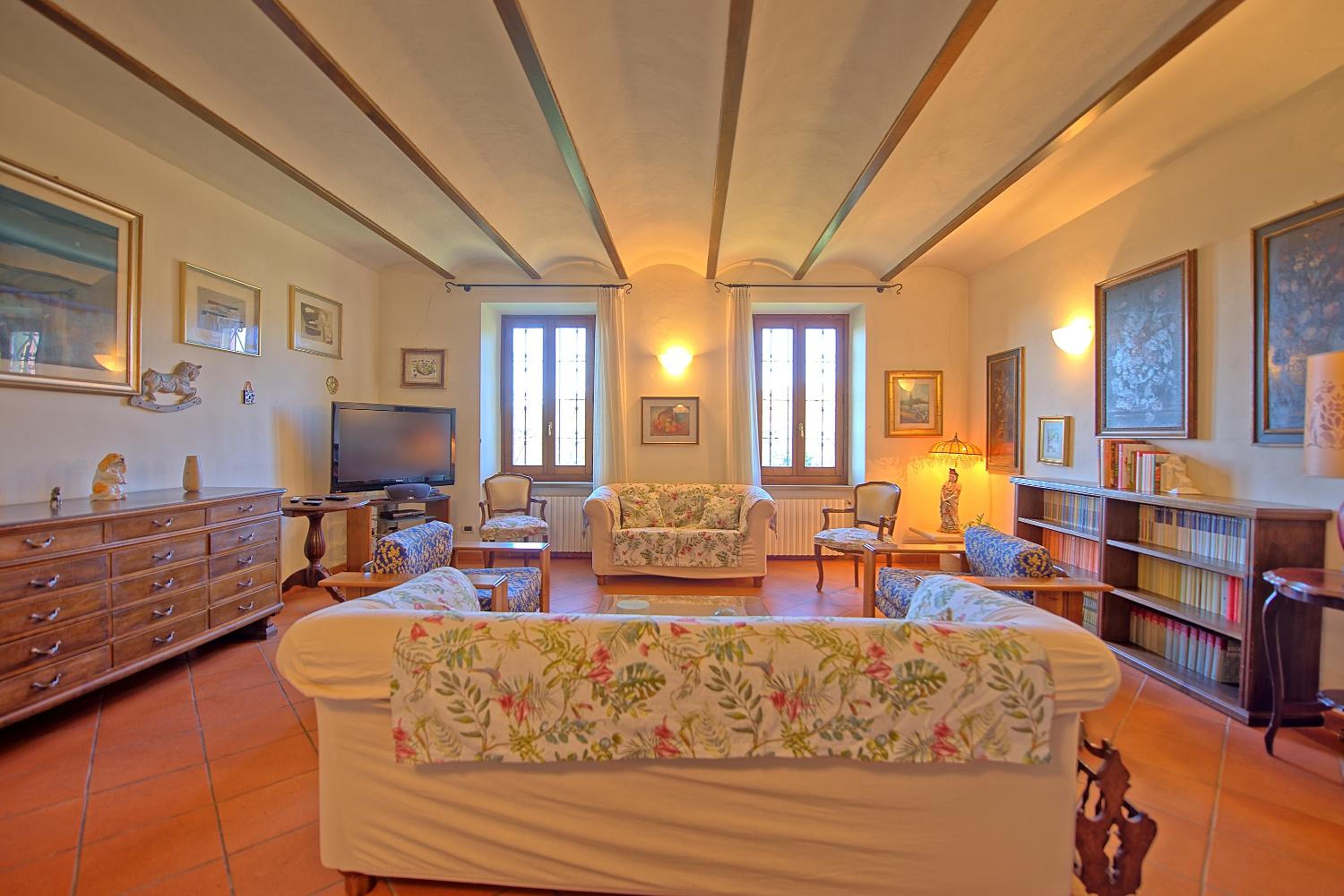 Villa Lorena by PosarelliVillas