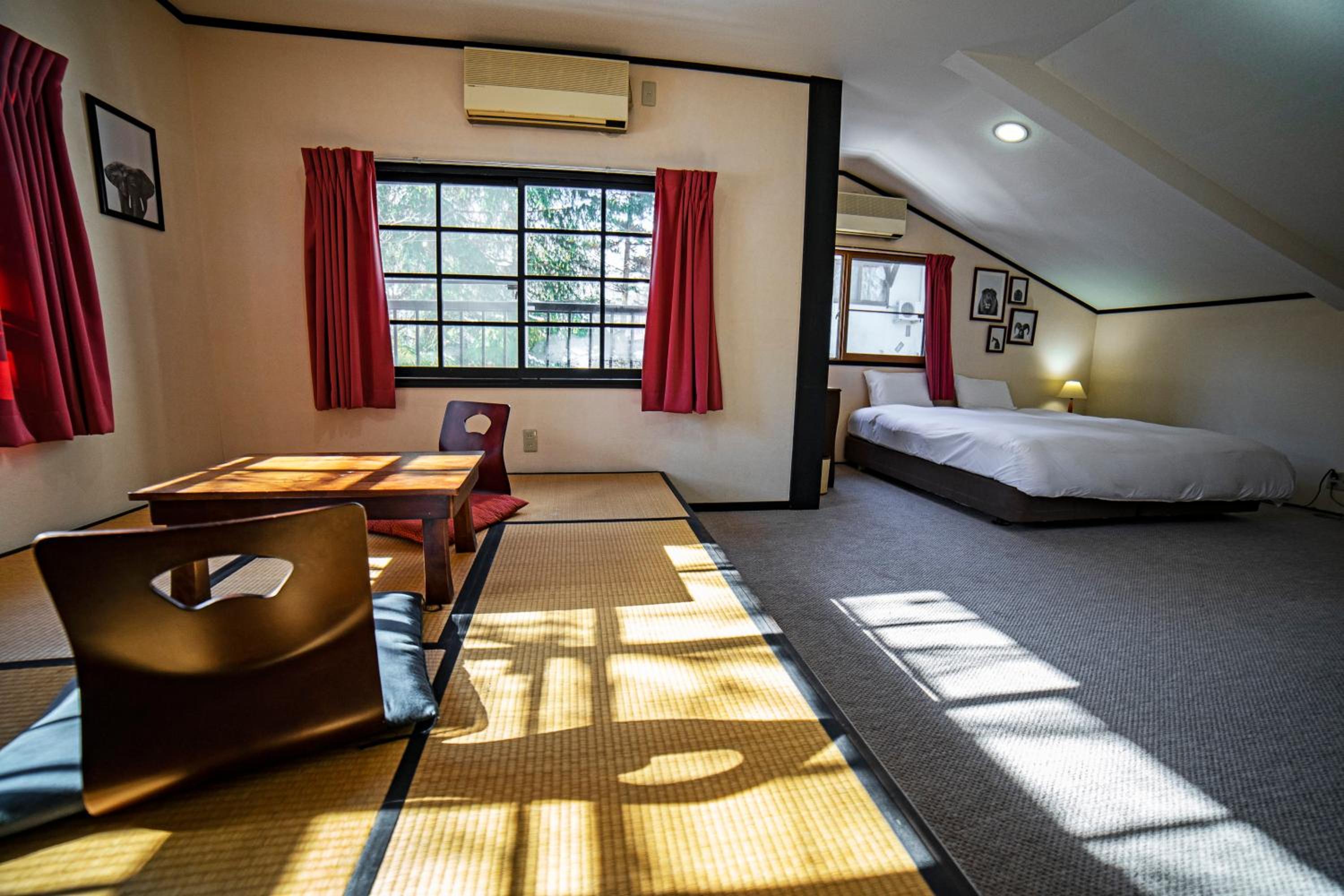 Hakuba Matata Lodge