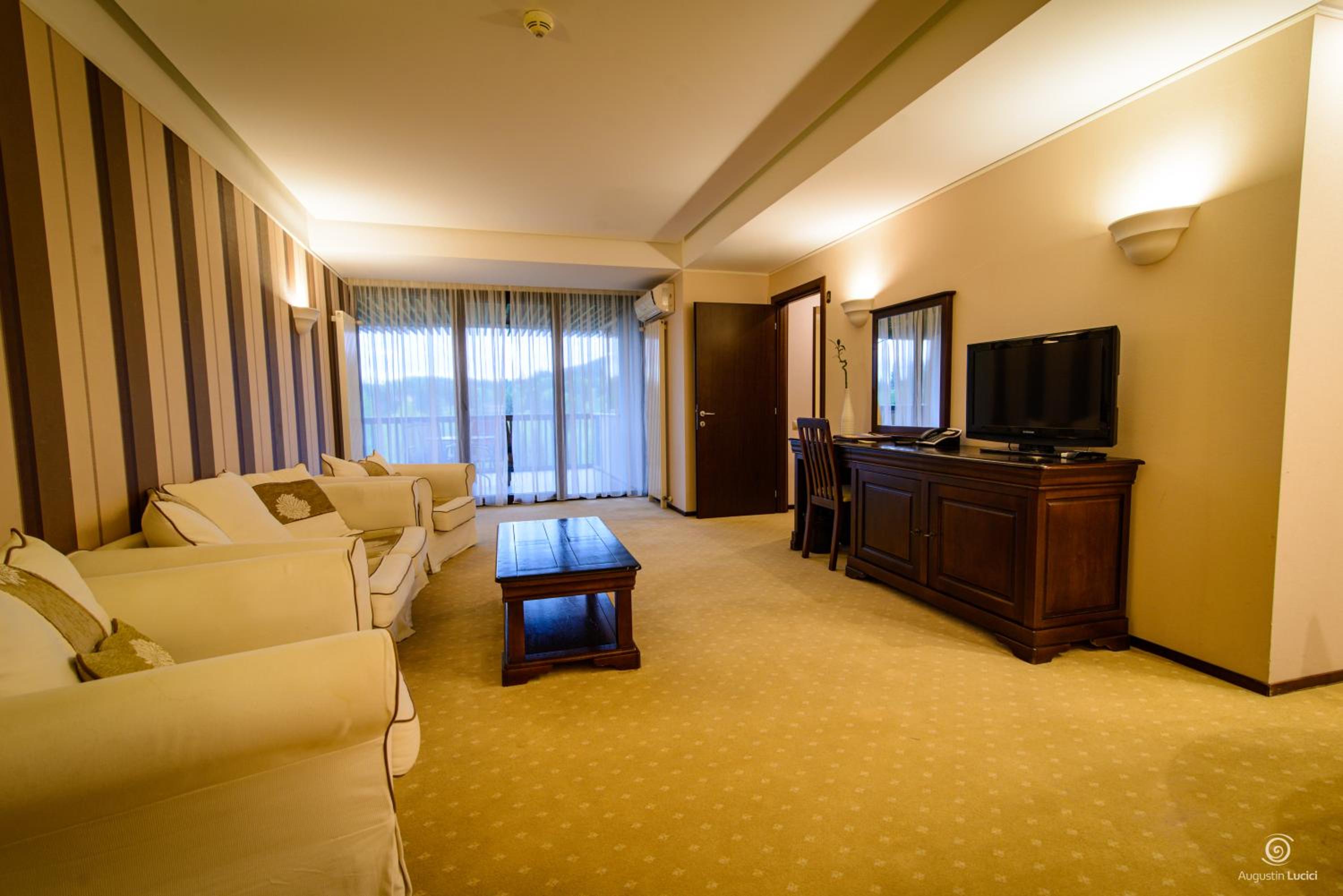 Apartament Alpin resort etaj 7 view 3