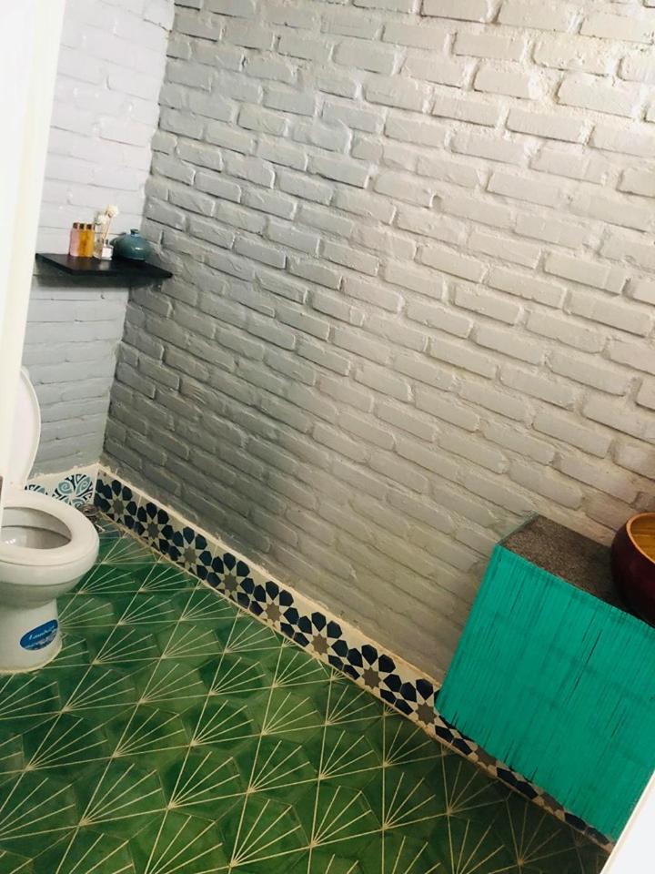 Golden Lantern Tam Thanh Homestay