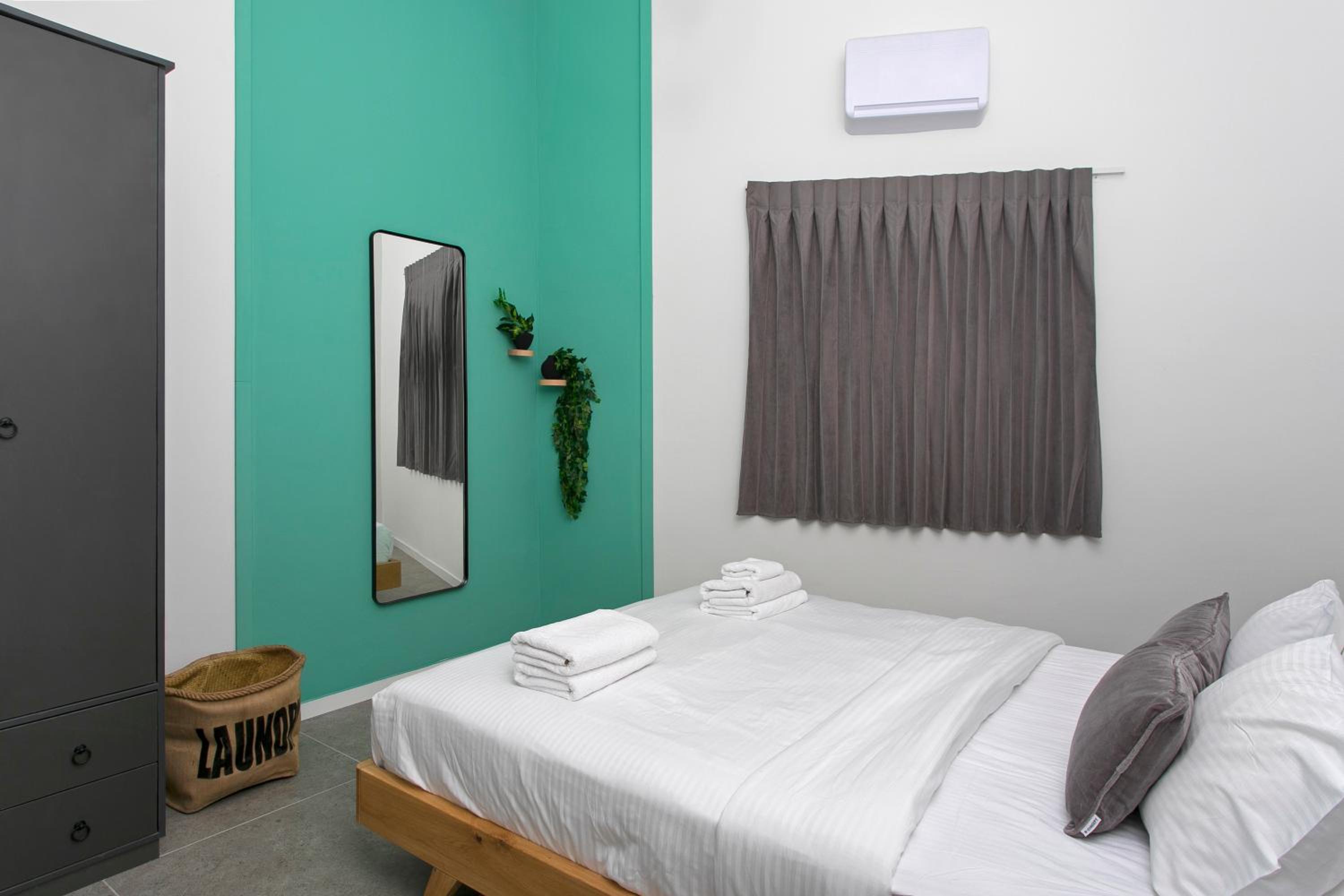 Mr Allenby By TLV2GO
