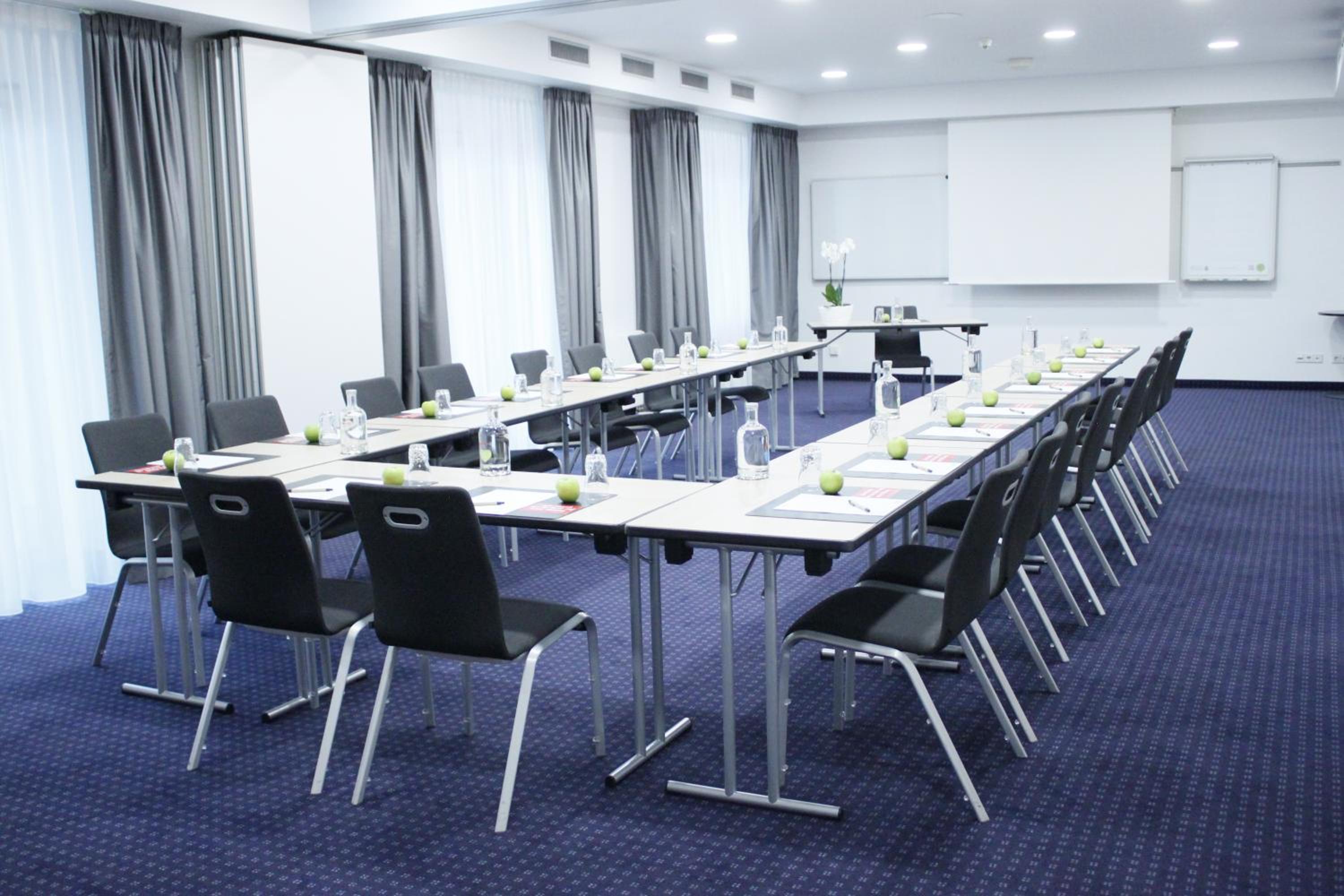 IntercityHotel Frankfurt Airport - Property Image 19