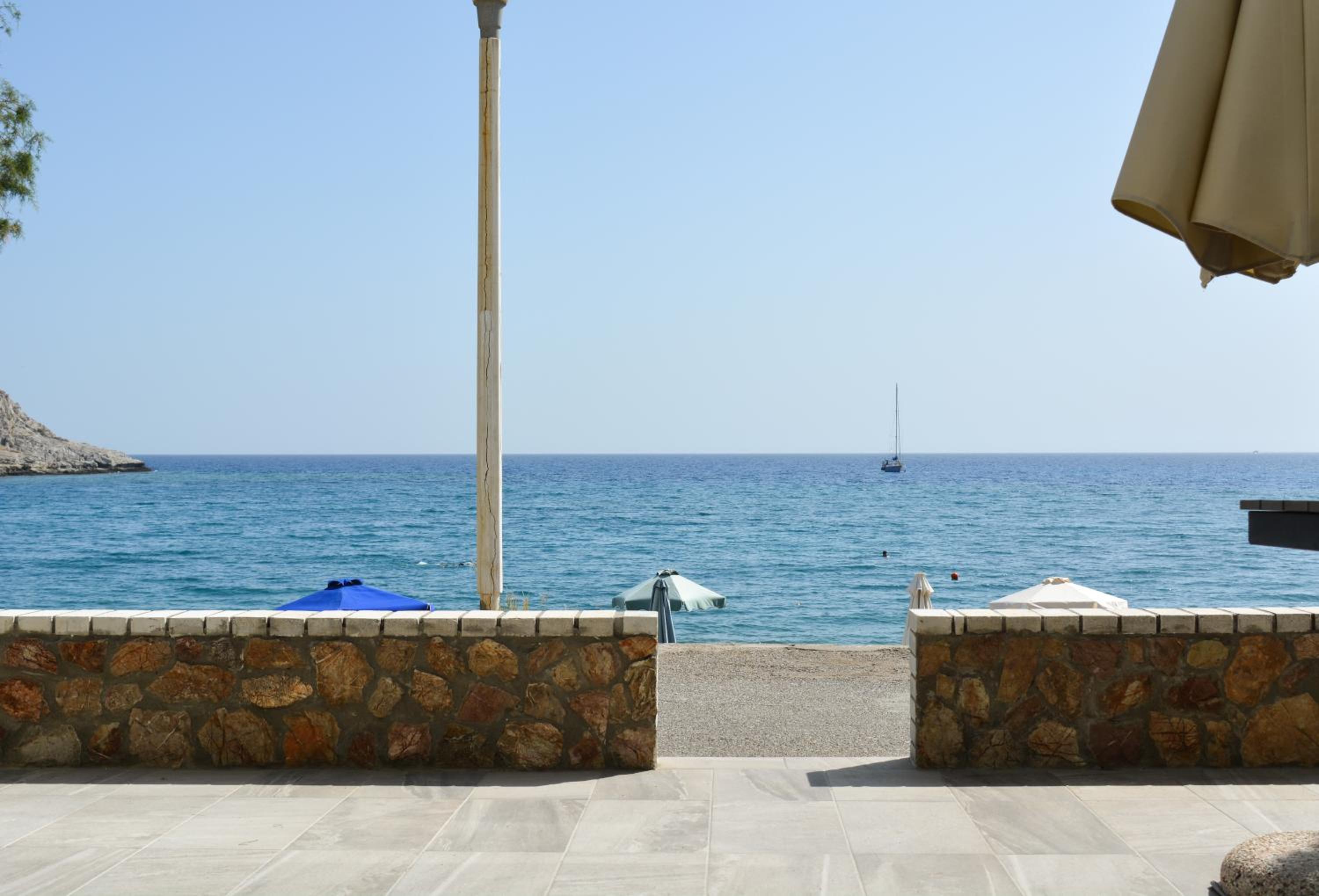 Haraki Blue Pearl Luxury studio view 4