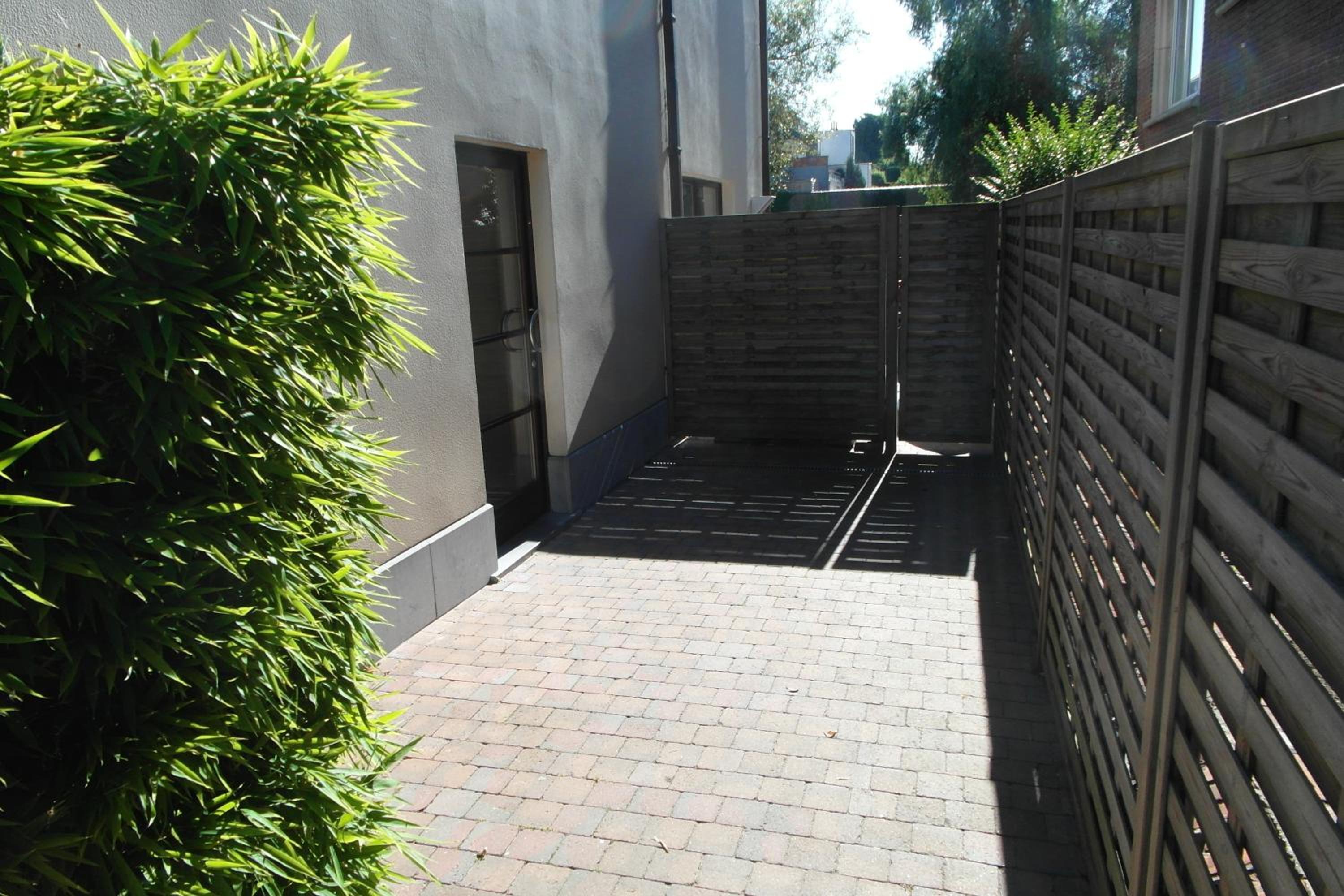 Photo 42