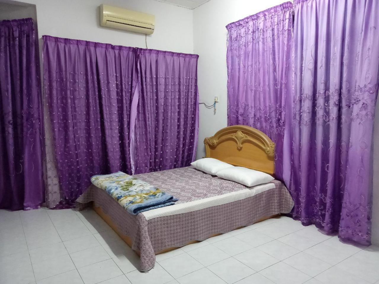 Muslim Homestay Ustaz 2 photo 4