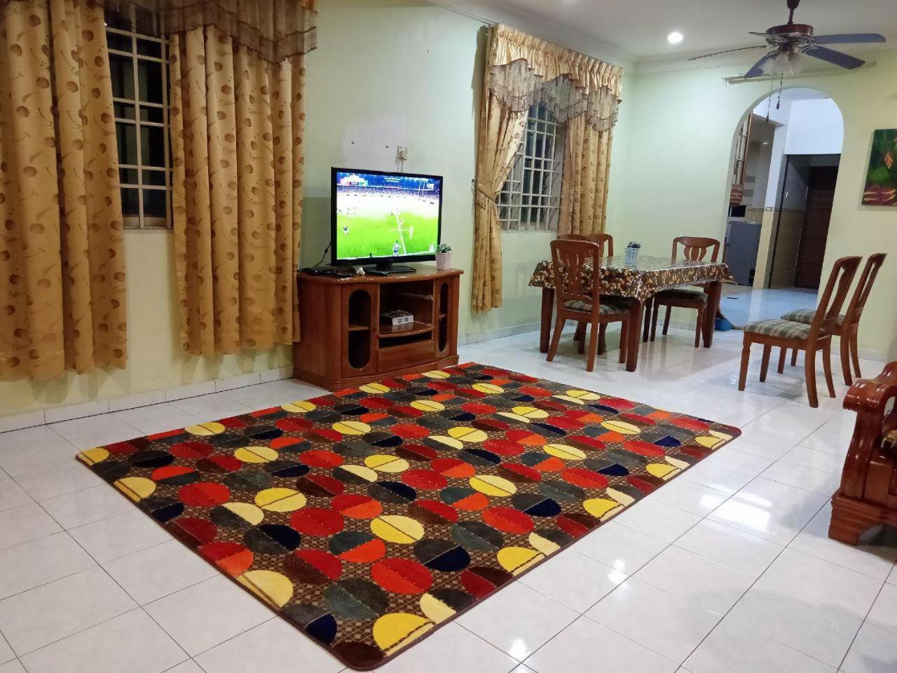 Muslim Homestay Ustaz 2 photo 6