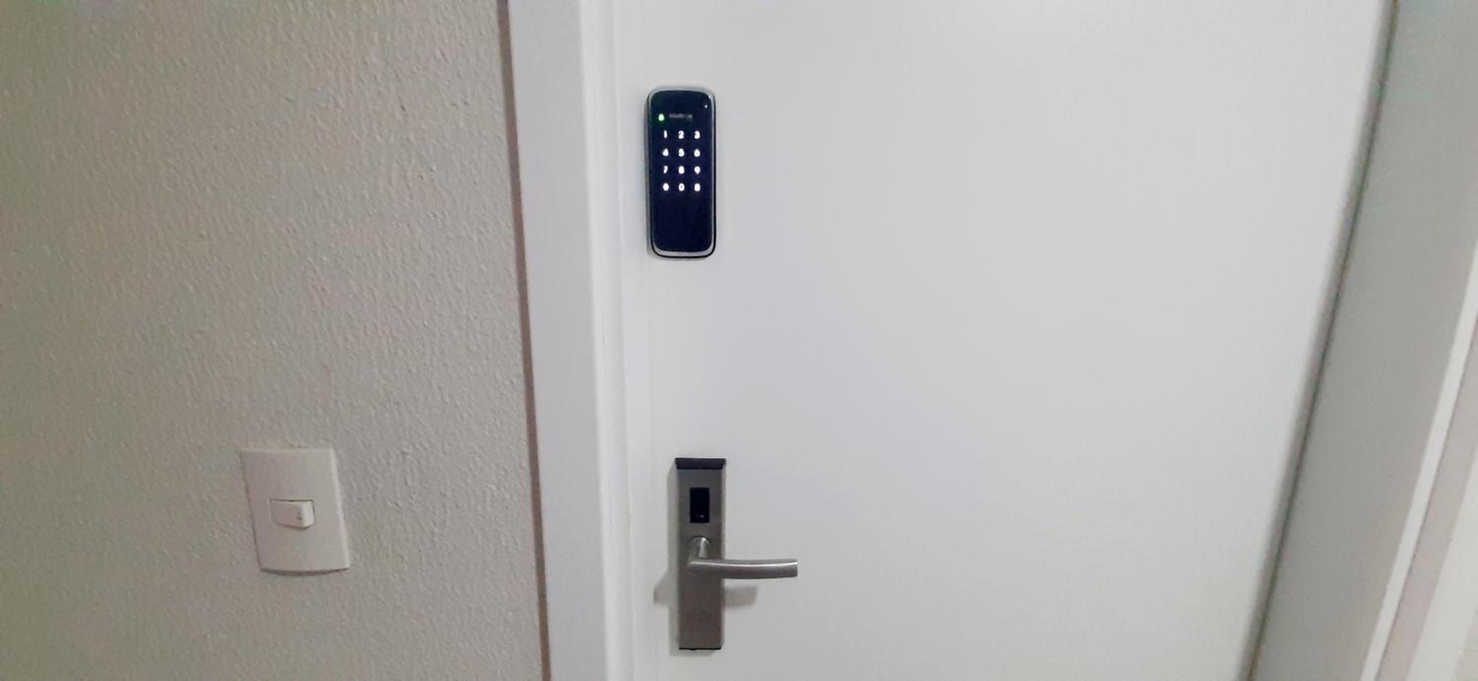 Apartamento Gaivotas - Praia a 20m, conforto e Wi-Fi rápido