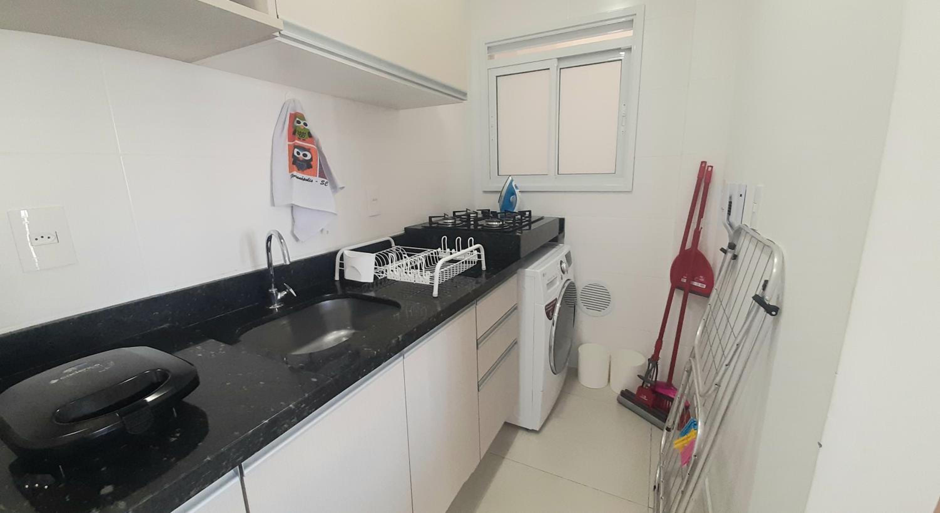 Apartamento Gaivotas - Praia a 20m, conforto e Wi-Fi rápido
