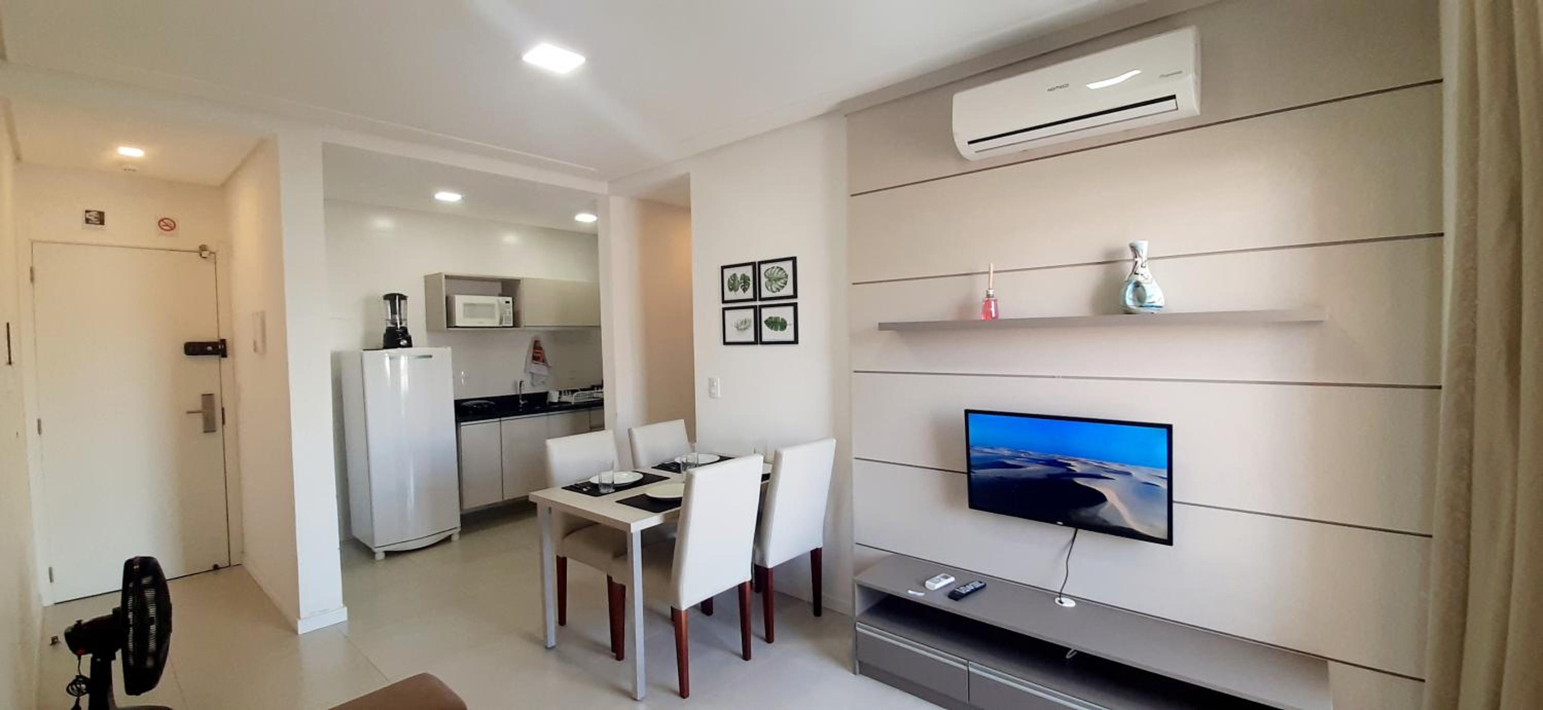 Apartamento Gaivotas - Praia a 20m, conforto e Wi-Fi rápido