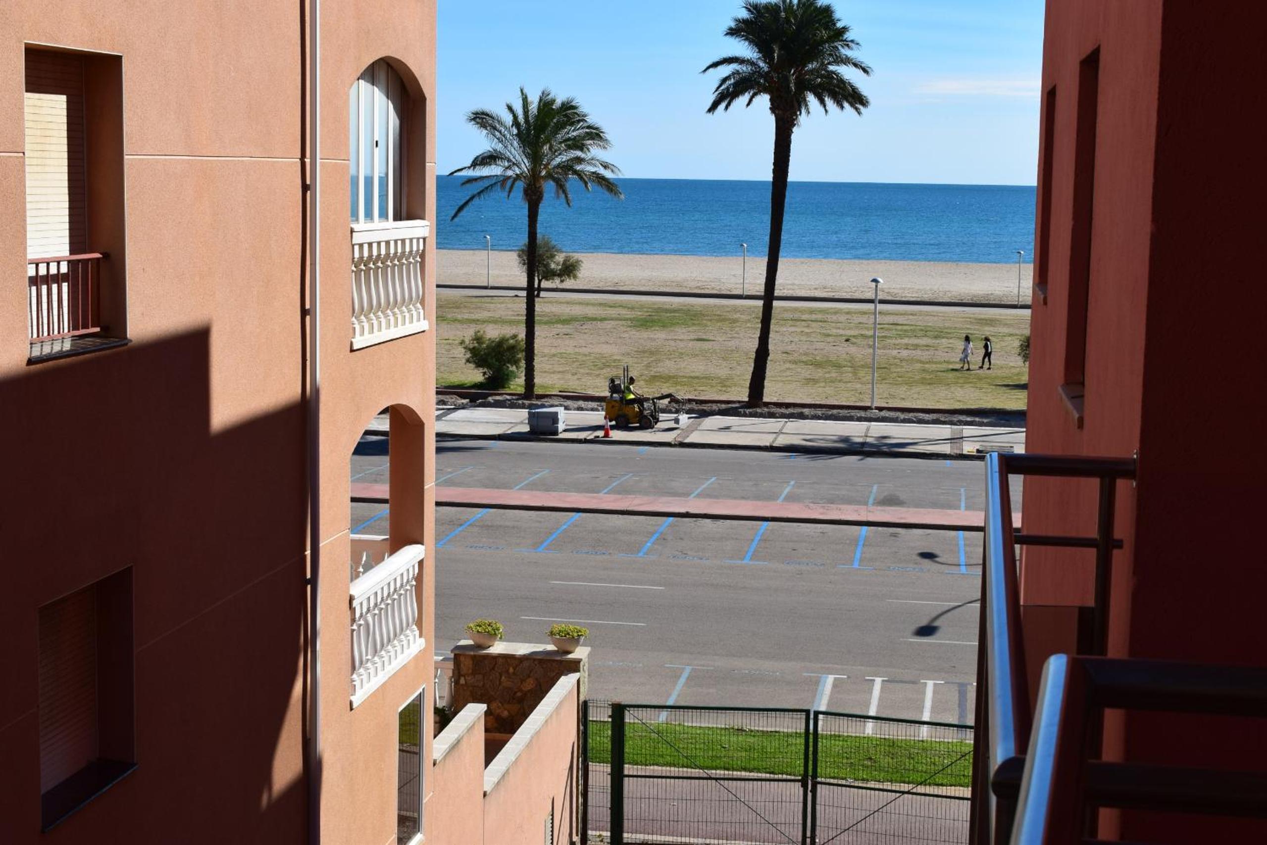 Apartamento cerca playa y centro ref 305 photo 1