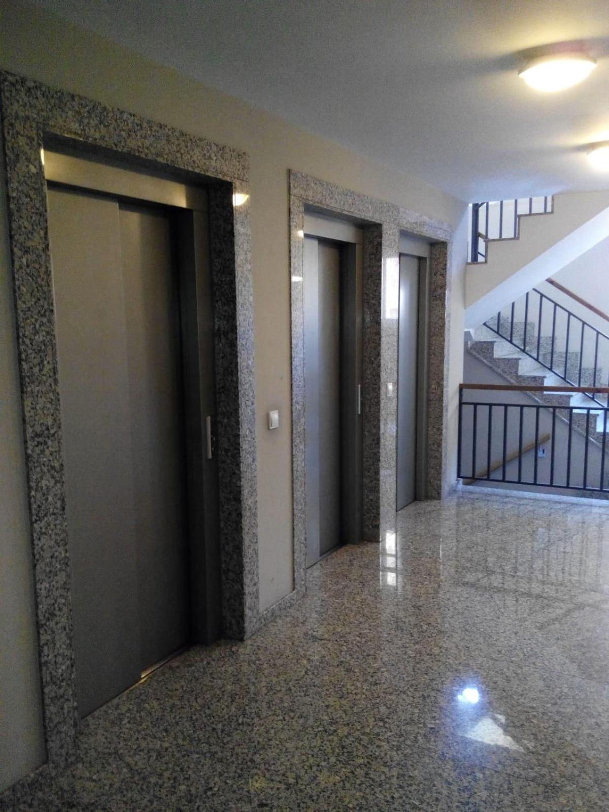 APARTAMENTO MOTA-2 HUCA-LOS PRADOS; PARKING Y WIFI GRATIS view 5