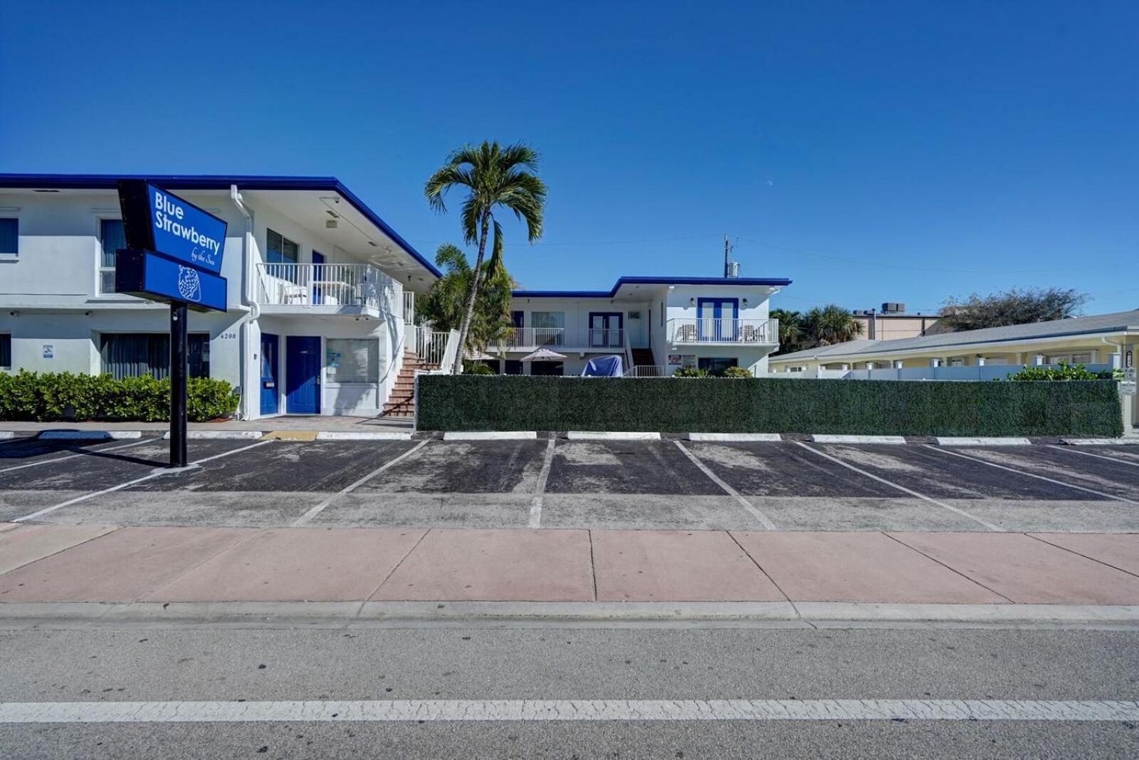 Fort Lauderdale Vacations - Blue Strawberry by the Sea - Property Image 10