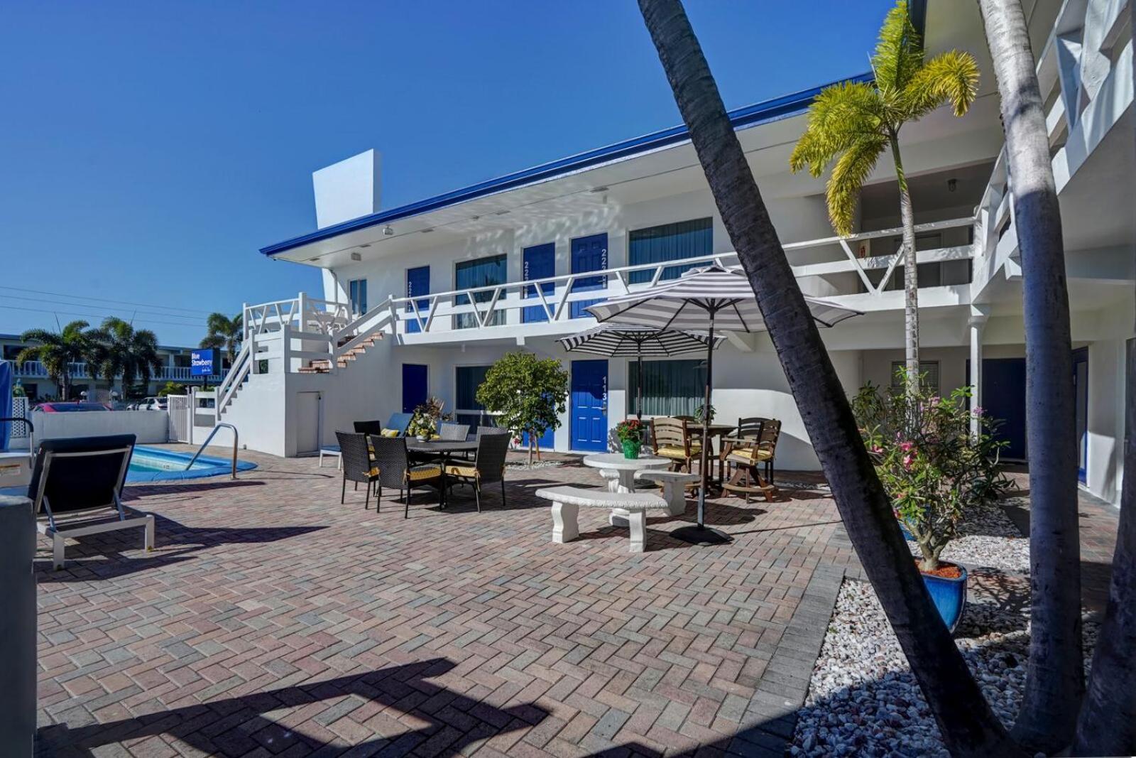 Fort Lauderdale Vacations - Blue Strawberry by the Sea - Property Image 6