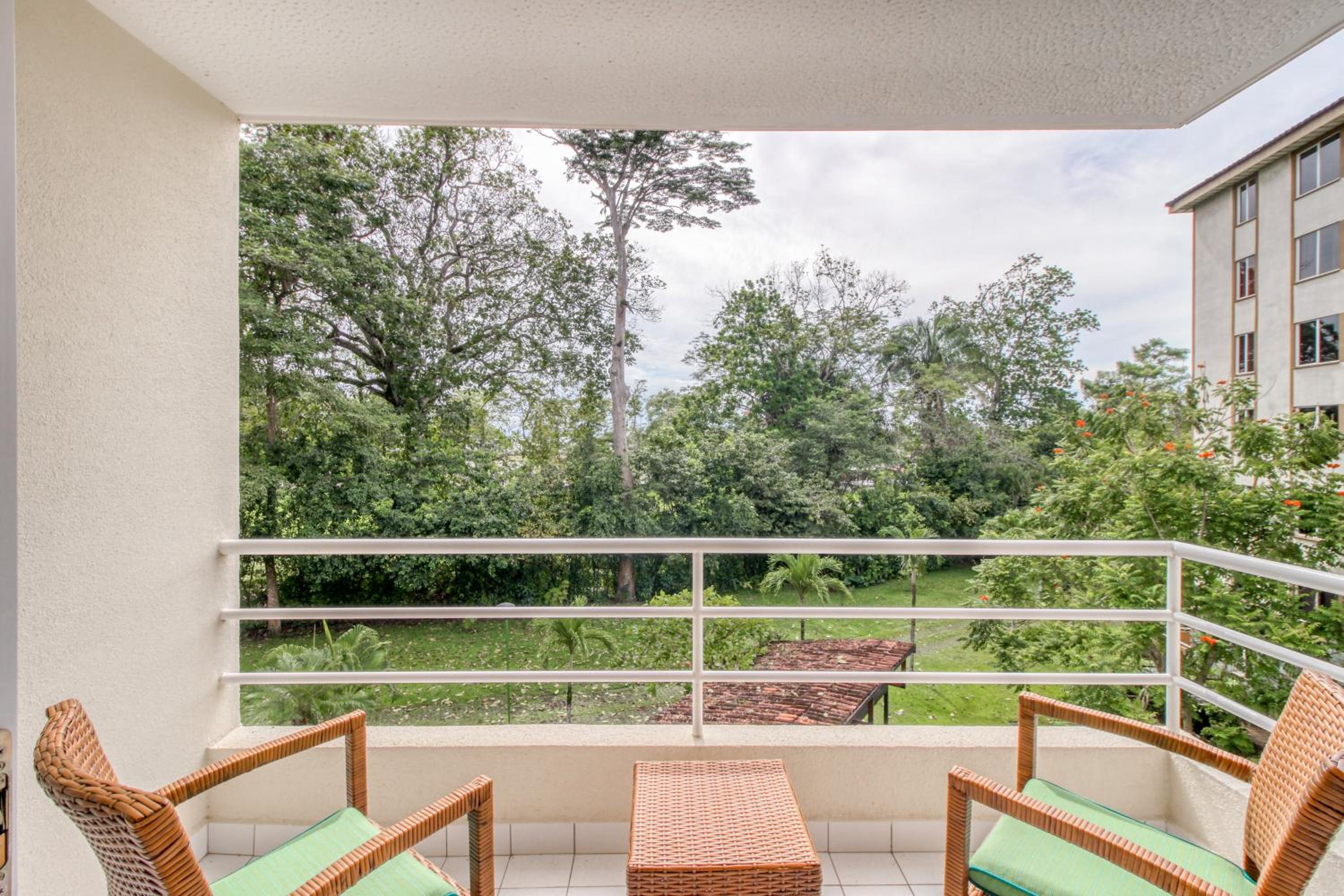 Hotel Costa Linda 7-13 - Image 1