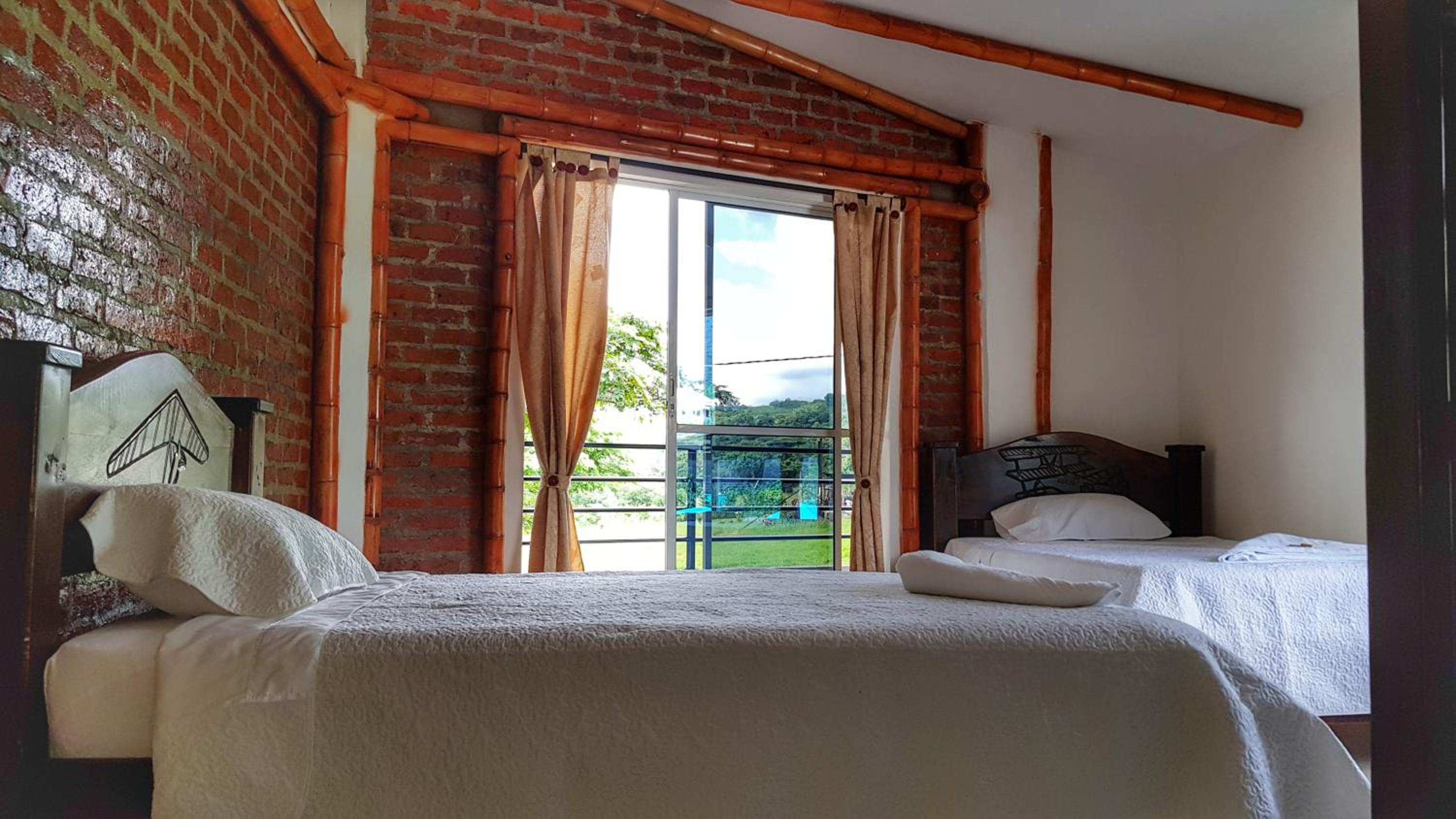 Dedalos Fly House - Property Image 9