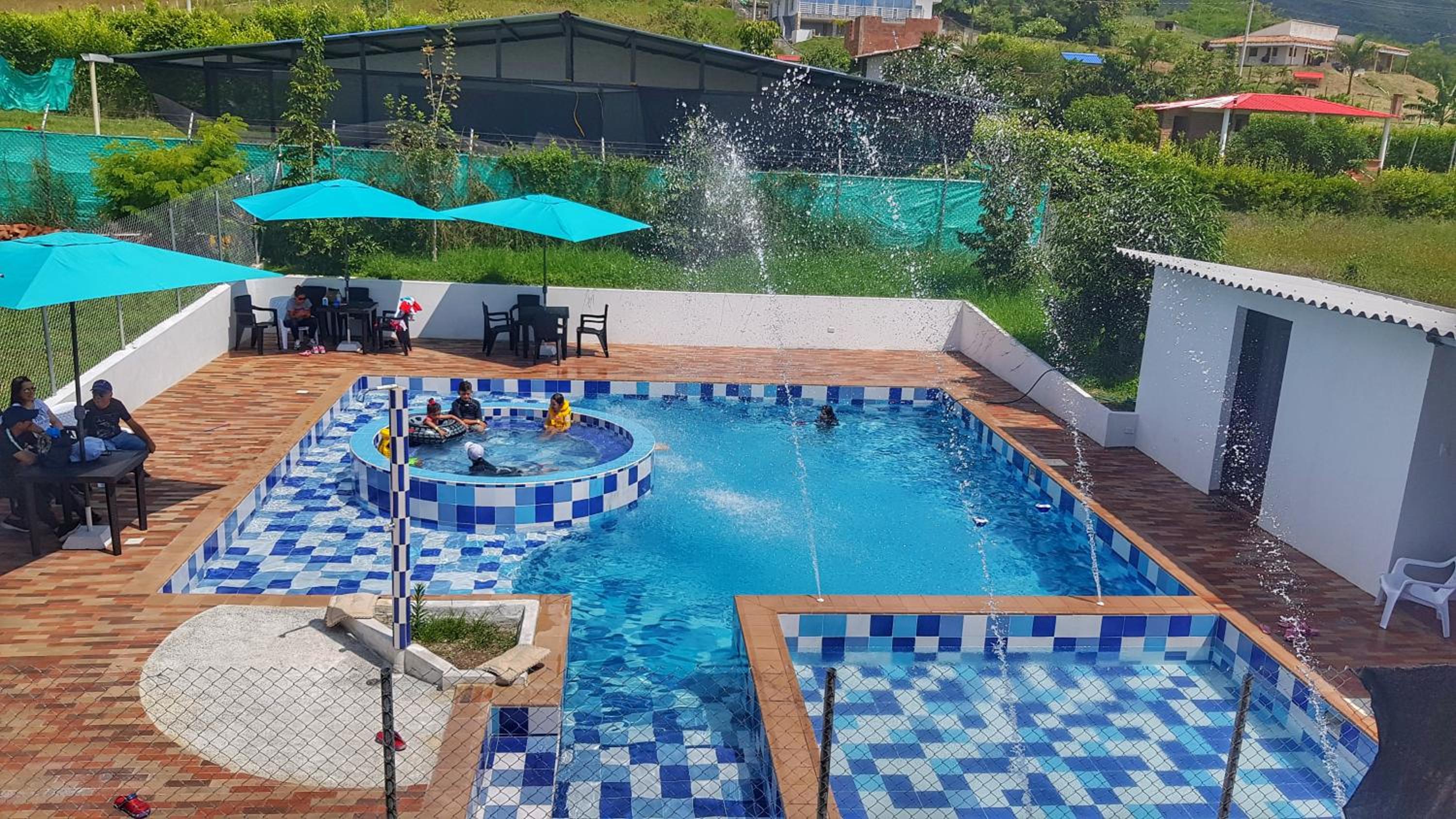 Dedalos Fly House - Property Image 8