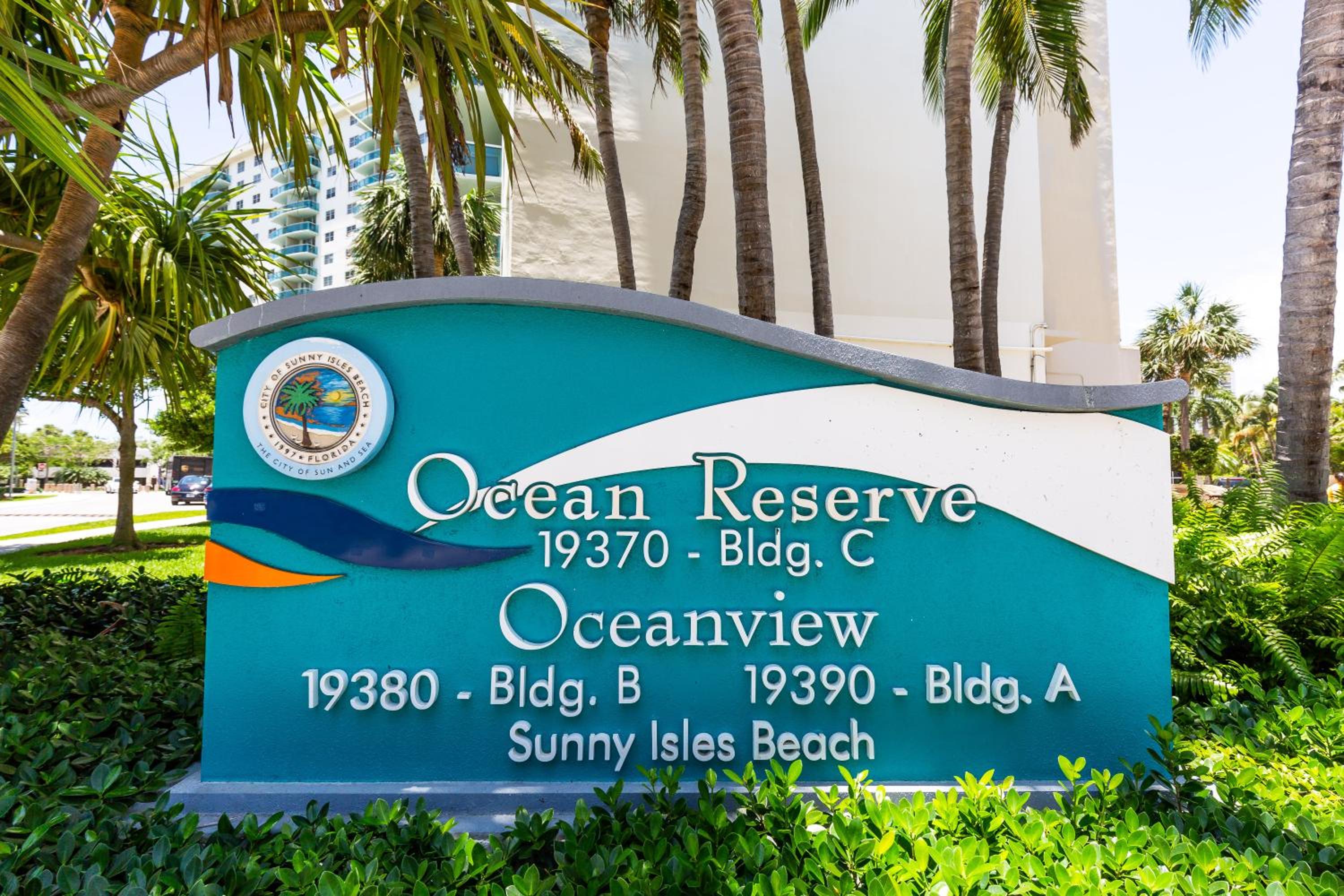 Ocean Reserve Luxury Condos Across from Sunny Isles Beach