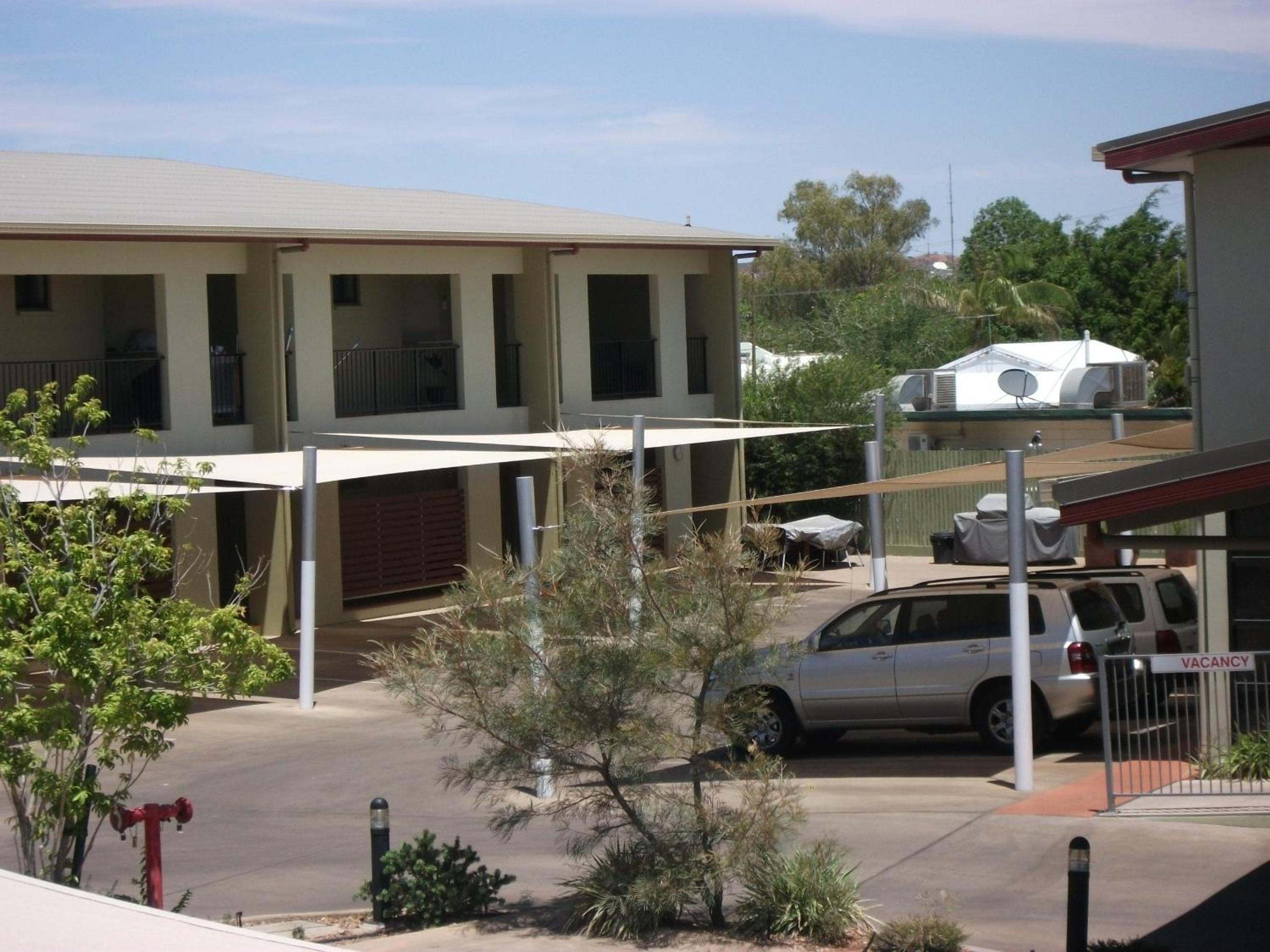 Spinifex Motel and Serviced Apartments