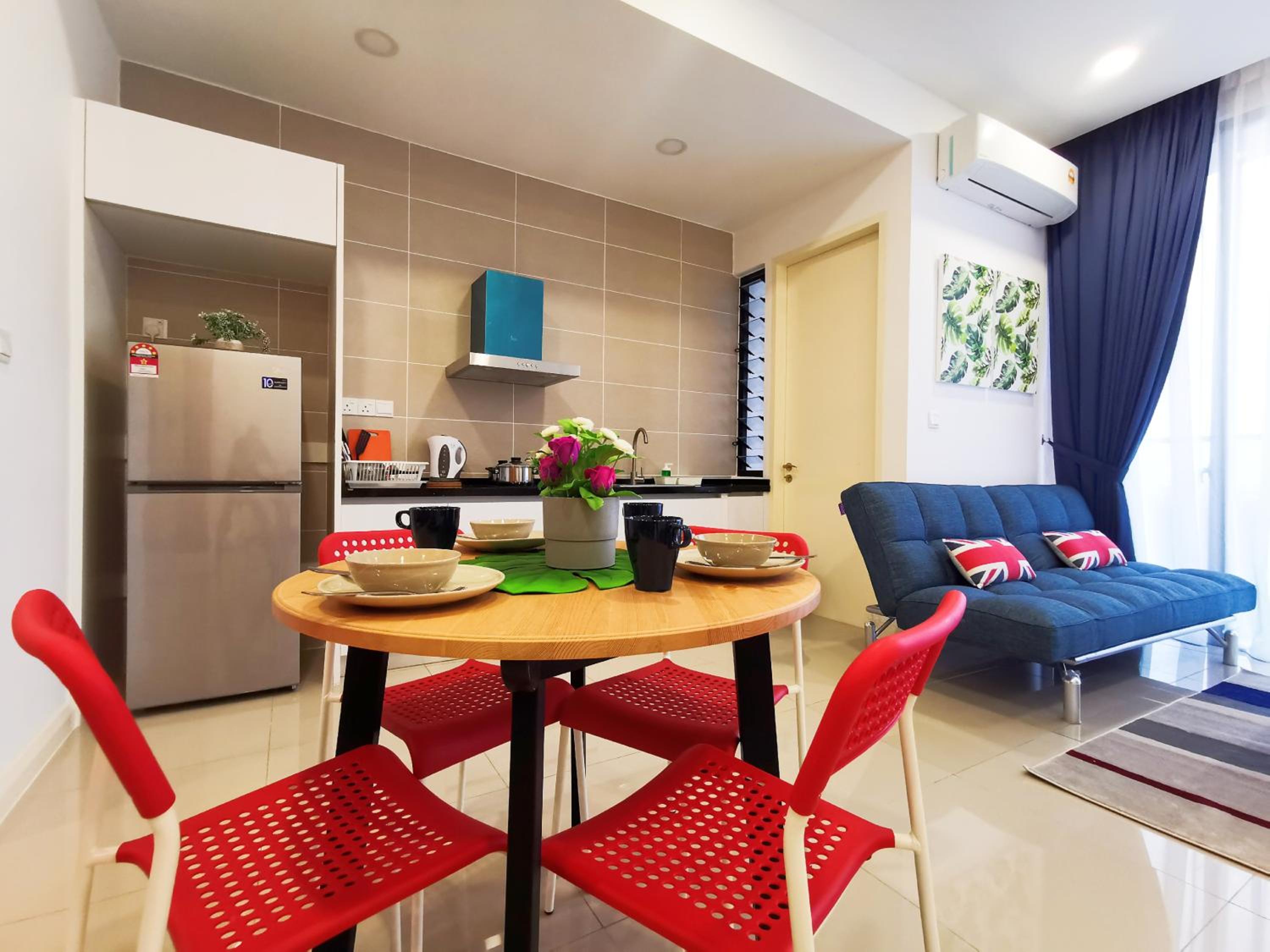 D'Pristine Suites by RR JBcity