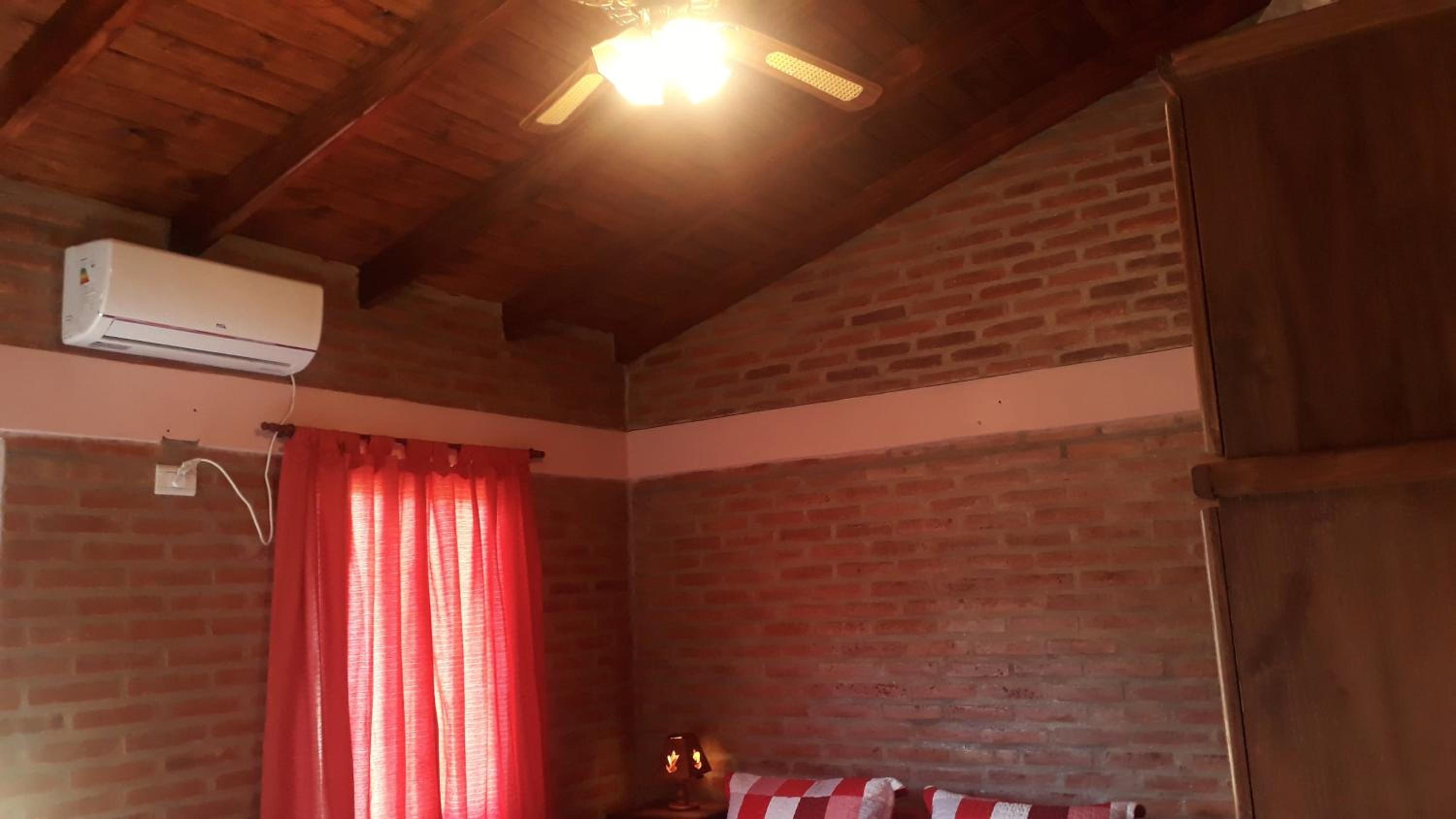 Luz Alba Cabañas