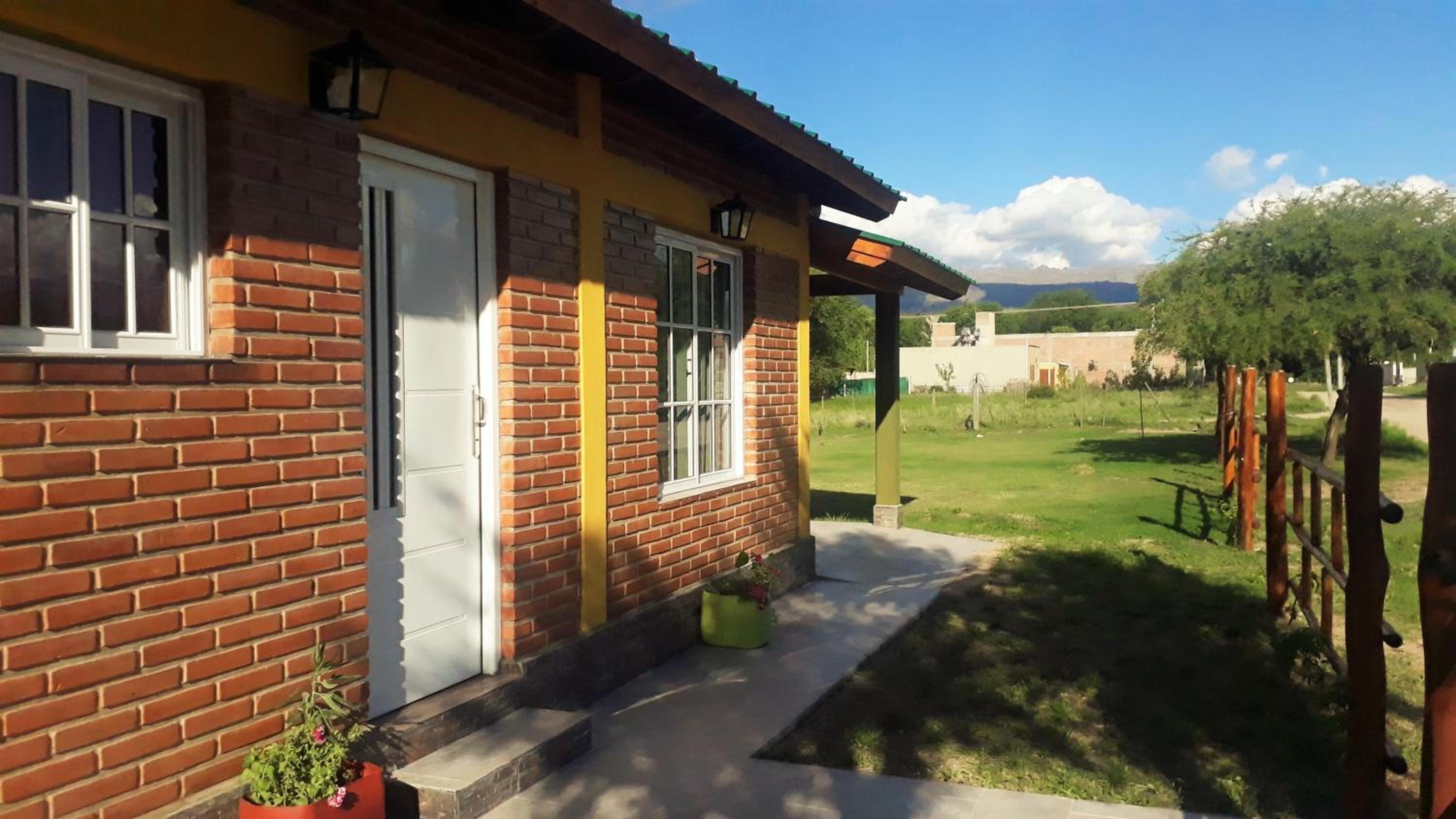 Luz Alba Cabañas