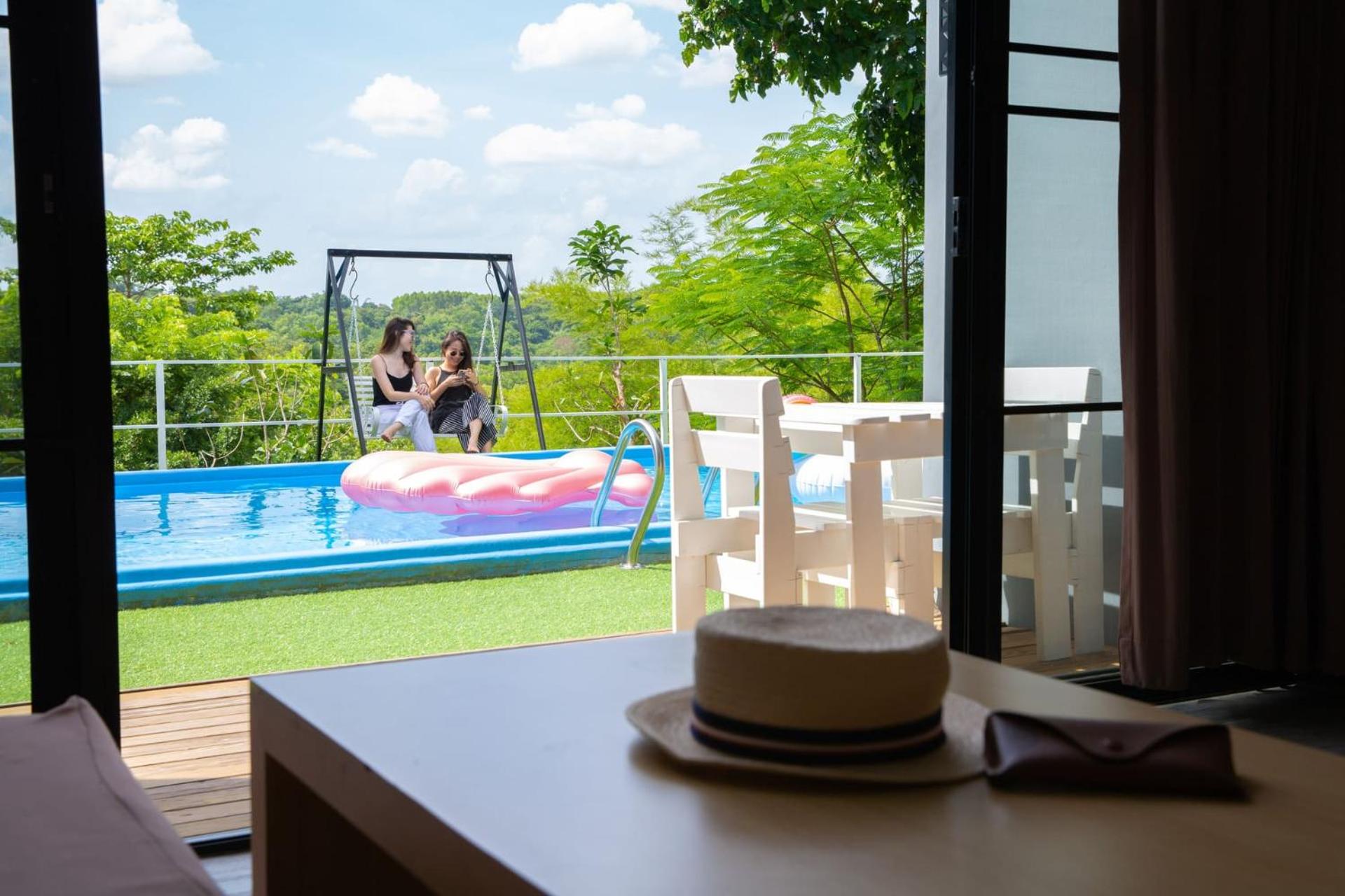 Photo 68