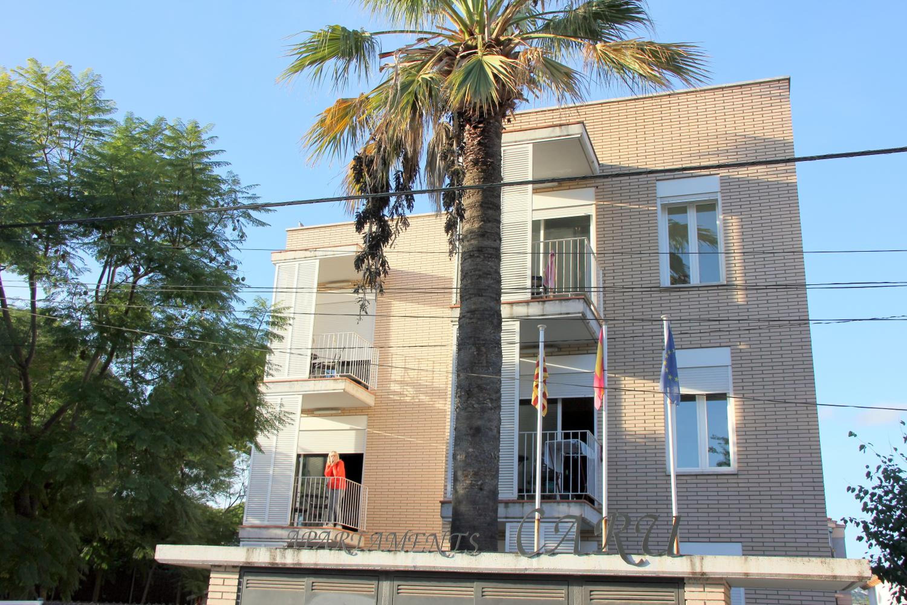 Apartamentos Caru