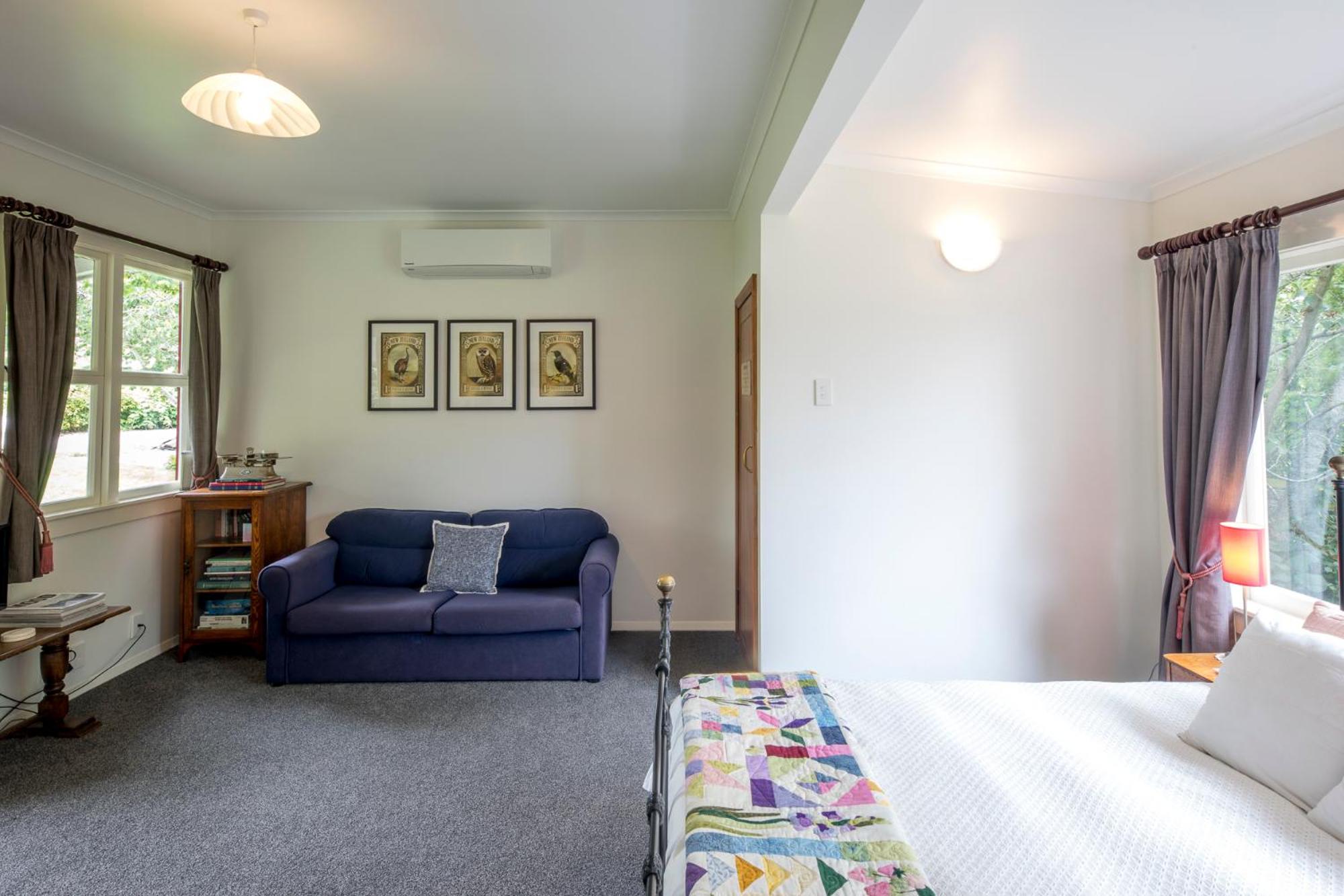 Post Office Cottage - Self catering, escape to the country view 2