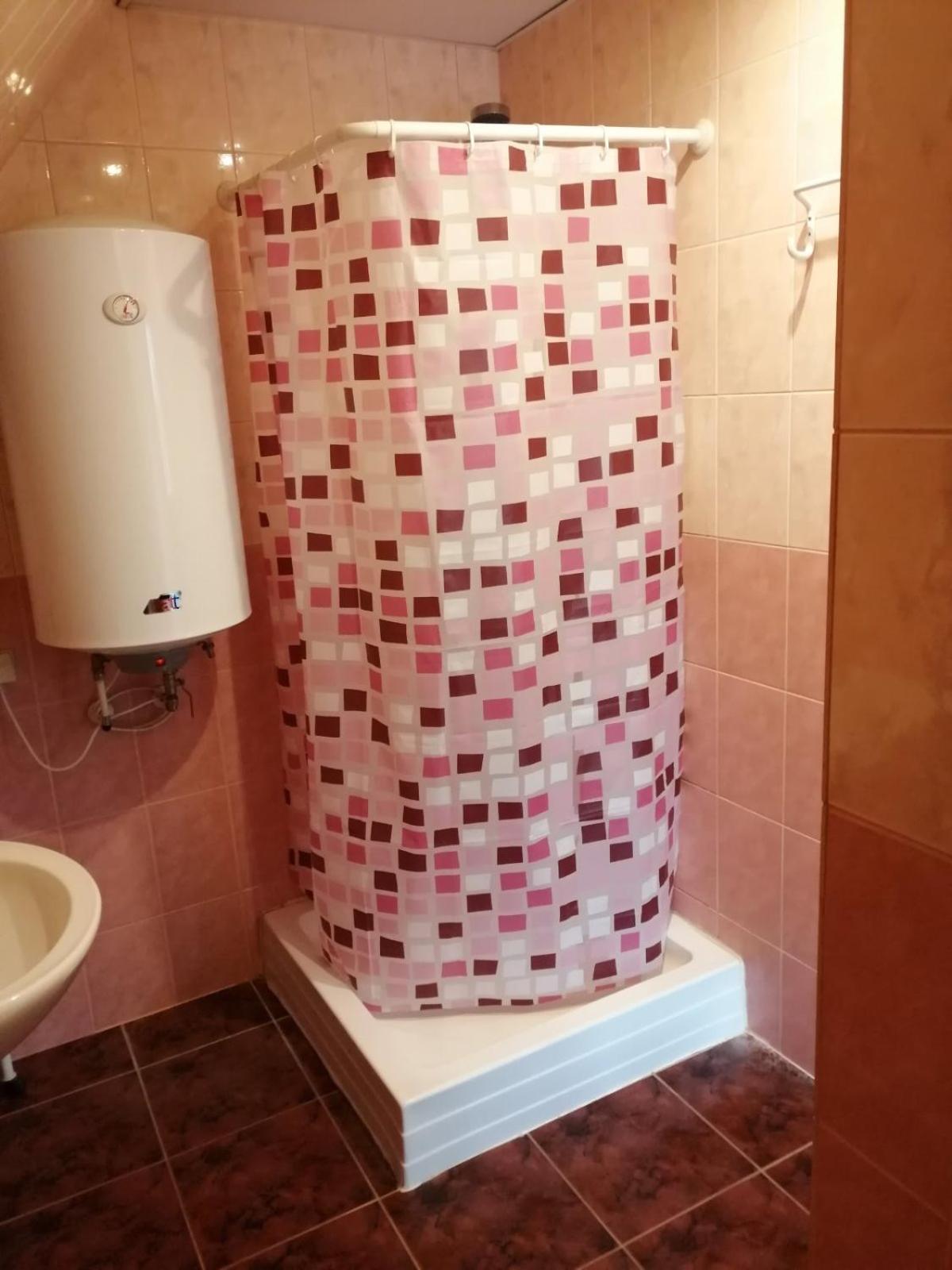 Liiva Guest Accommodation,free parking view 2