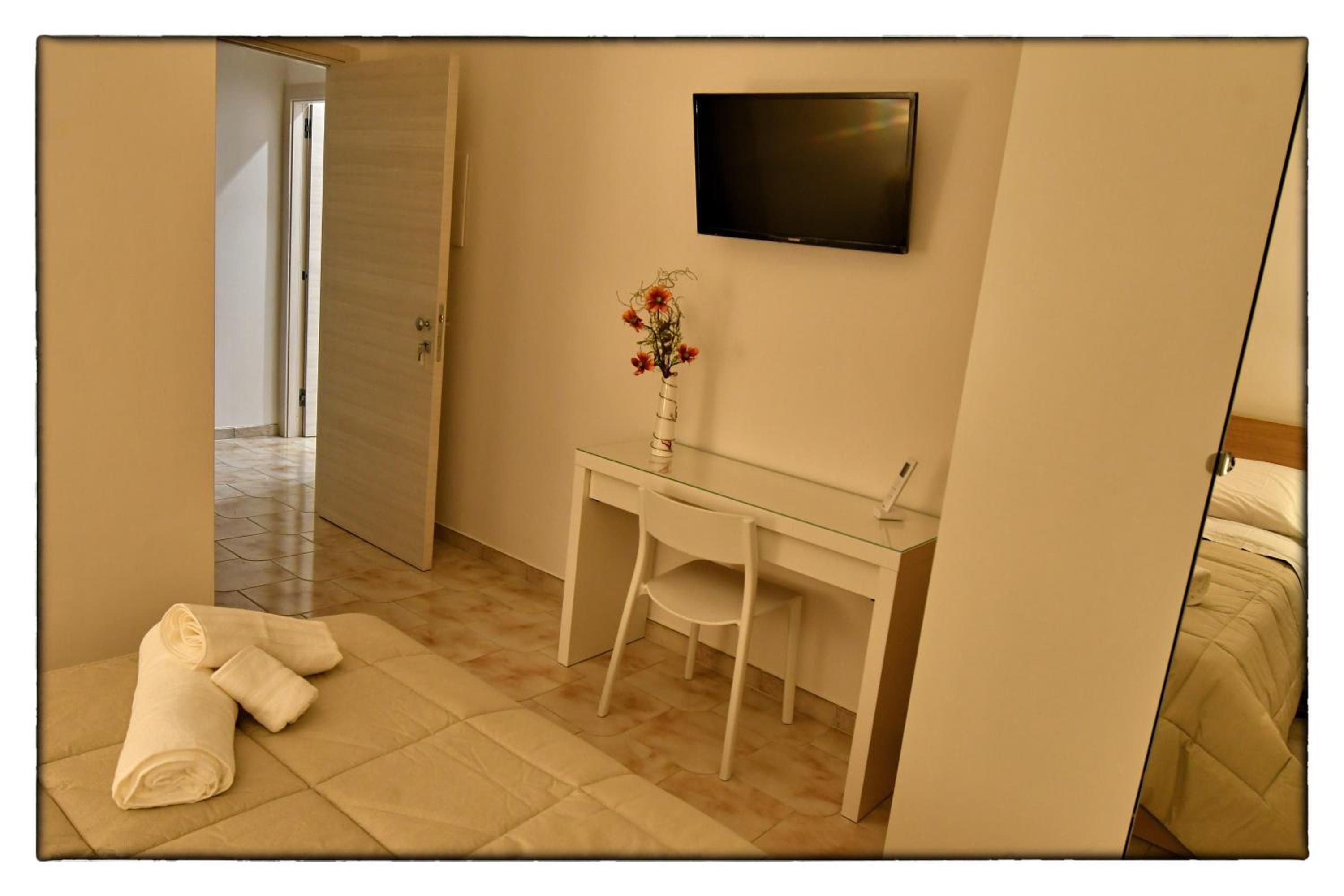 Photo 26