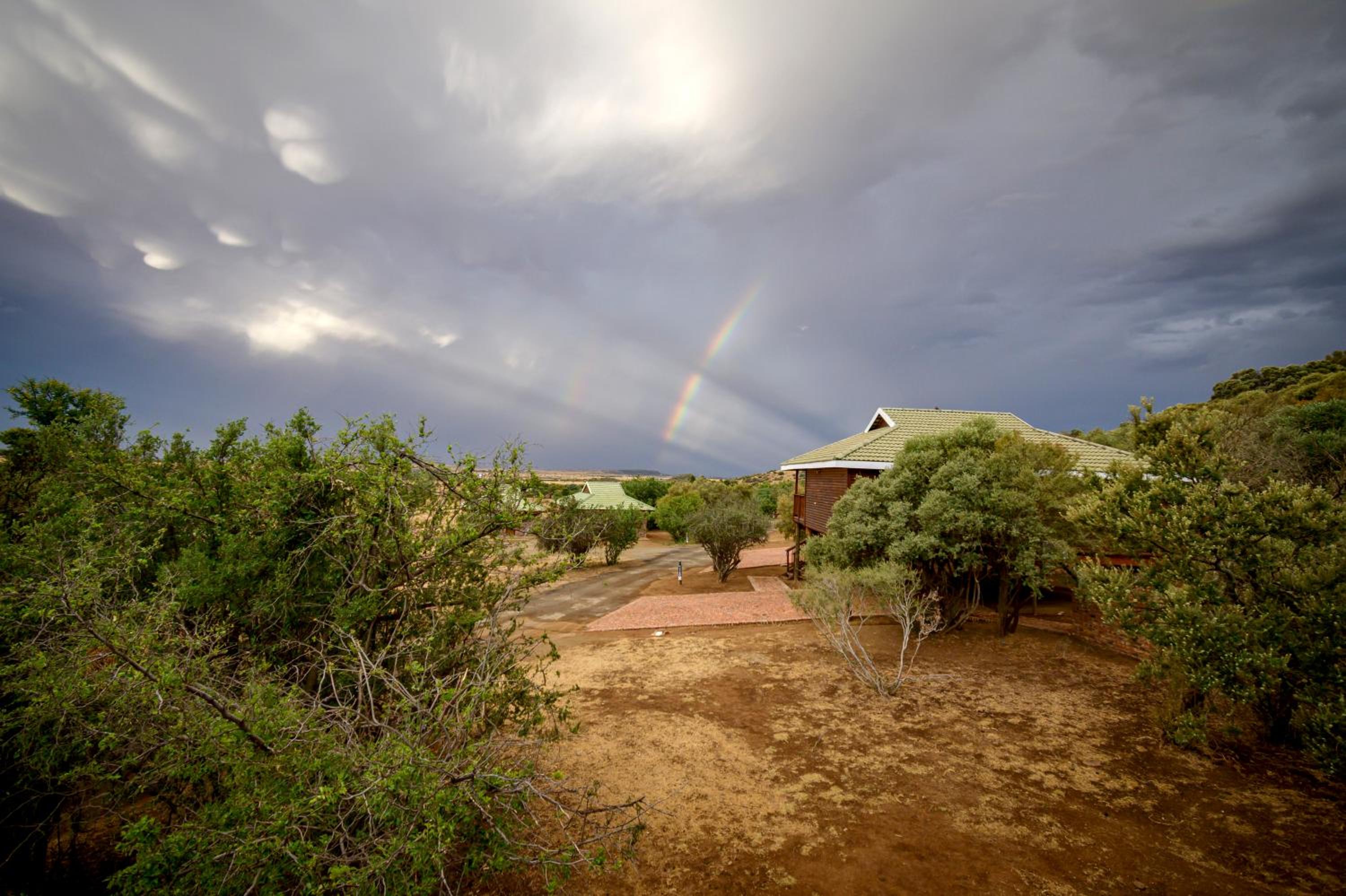 Sangiro Game Lodge - Sustainable Electricity and Water view 4