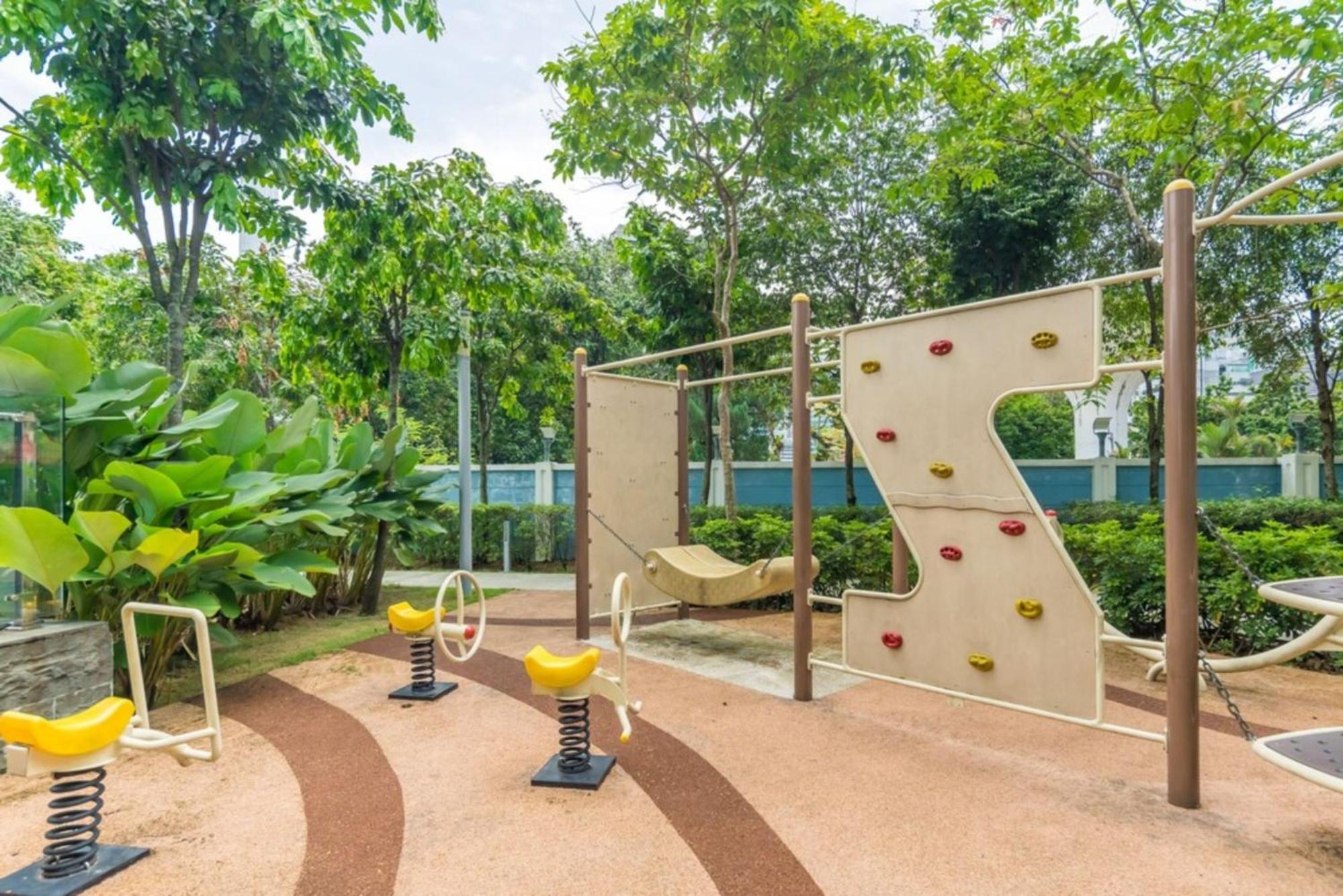Suasana Bukit Ceylon Residence