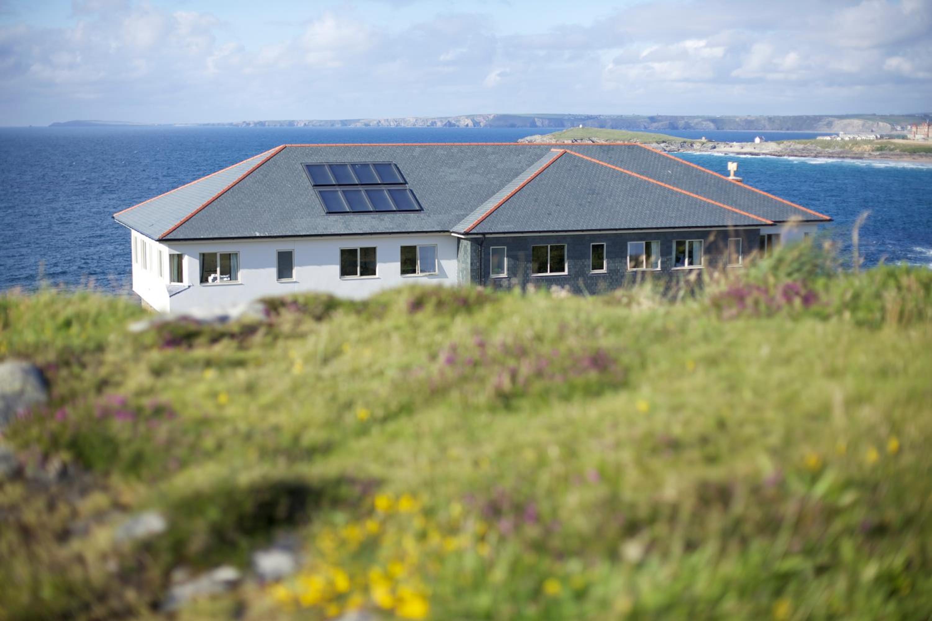 The Lewinnick Lodge