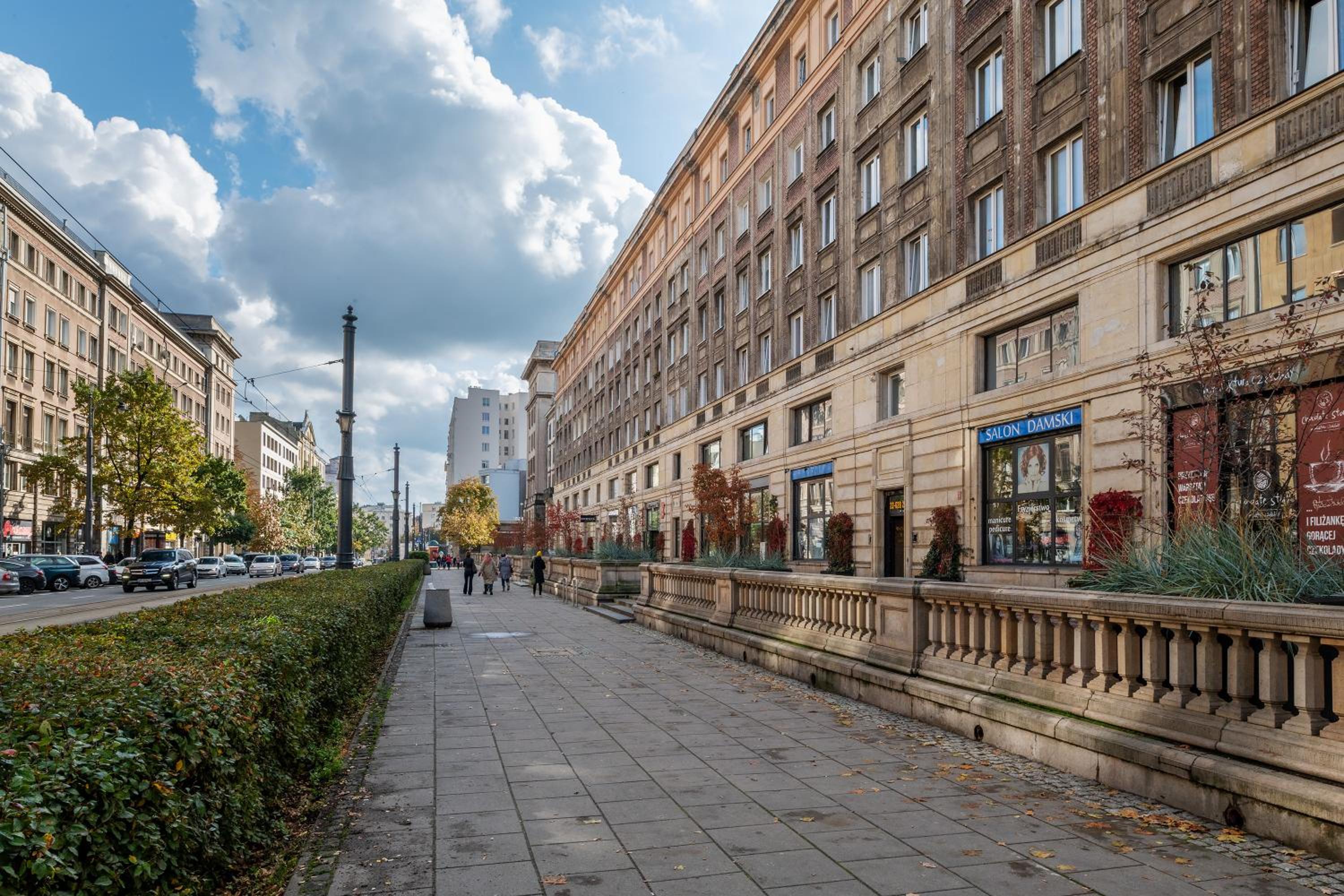 P&O Apartments Metro Politechnika on Zbawiciela Square
