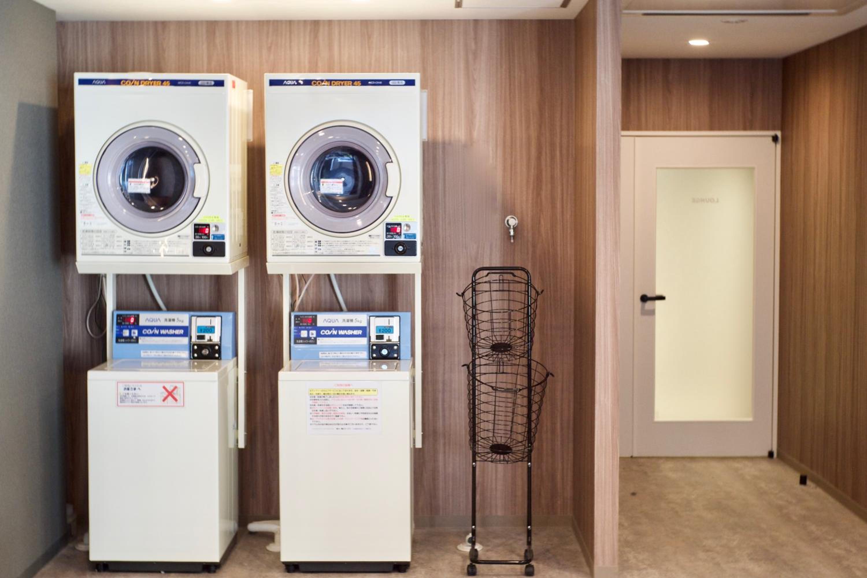 &AND HOSTEL SHINSAIBASHI EAST