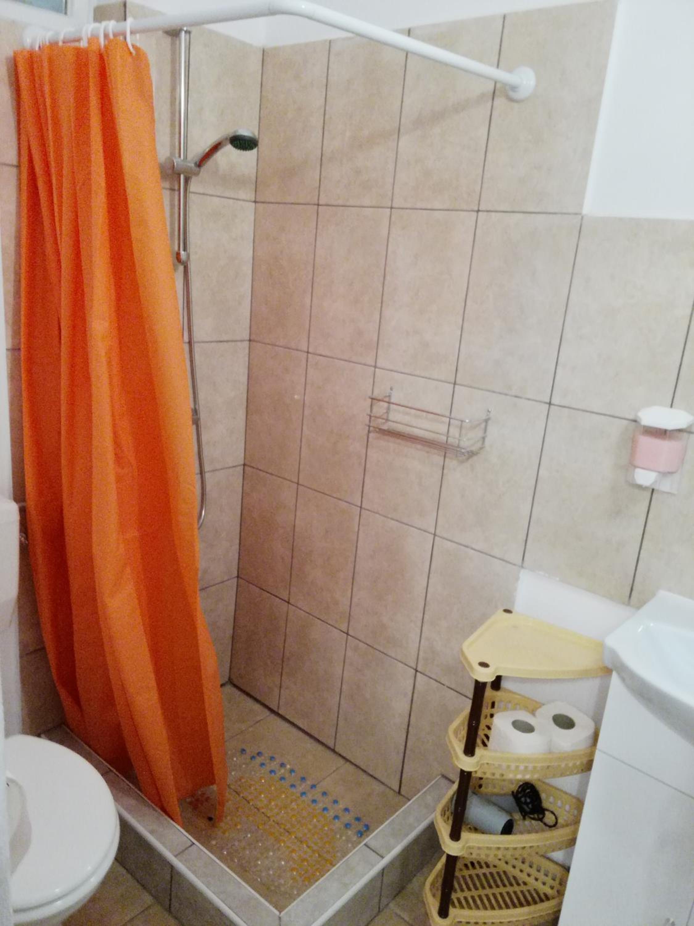 Photo 38