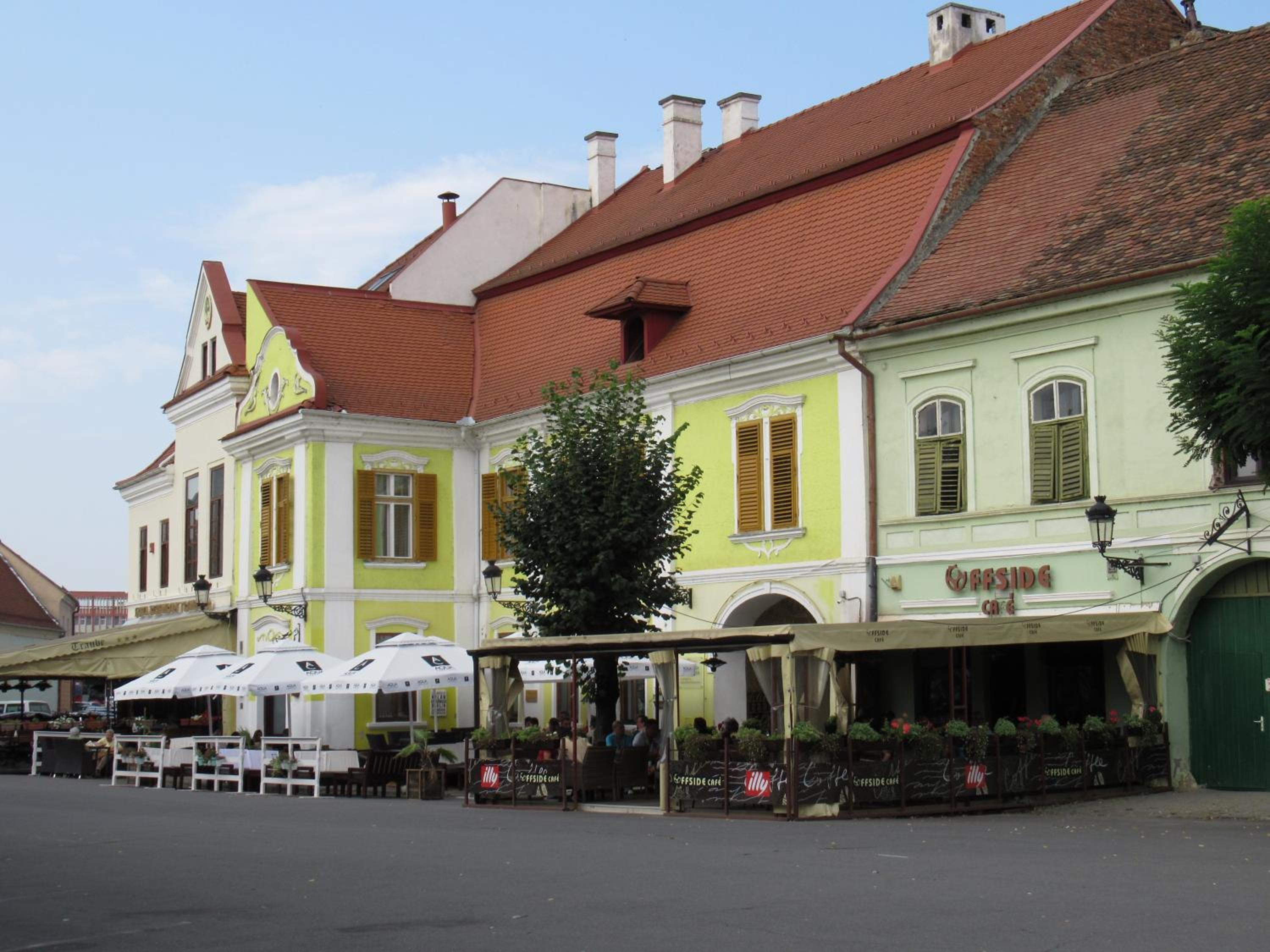 Ferdinand Apartments view 2
