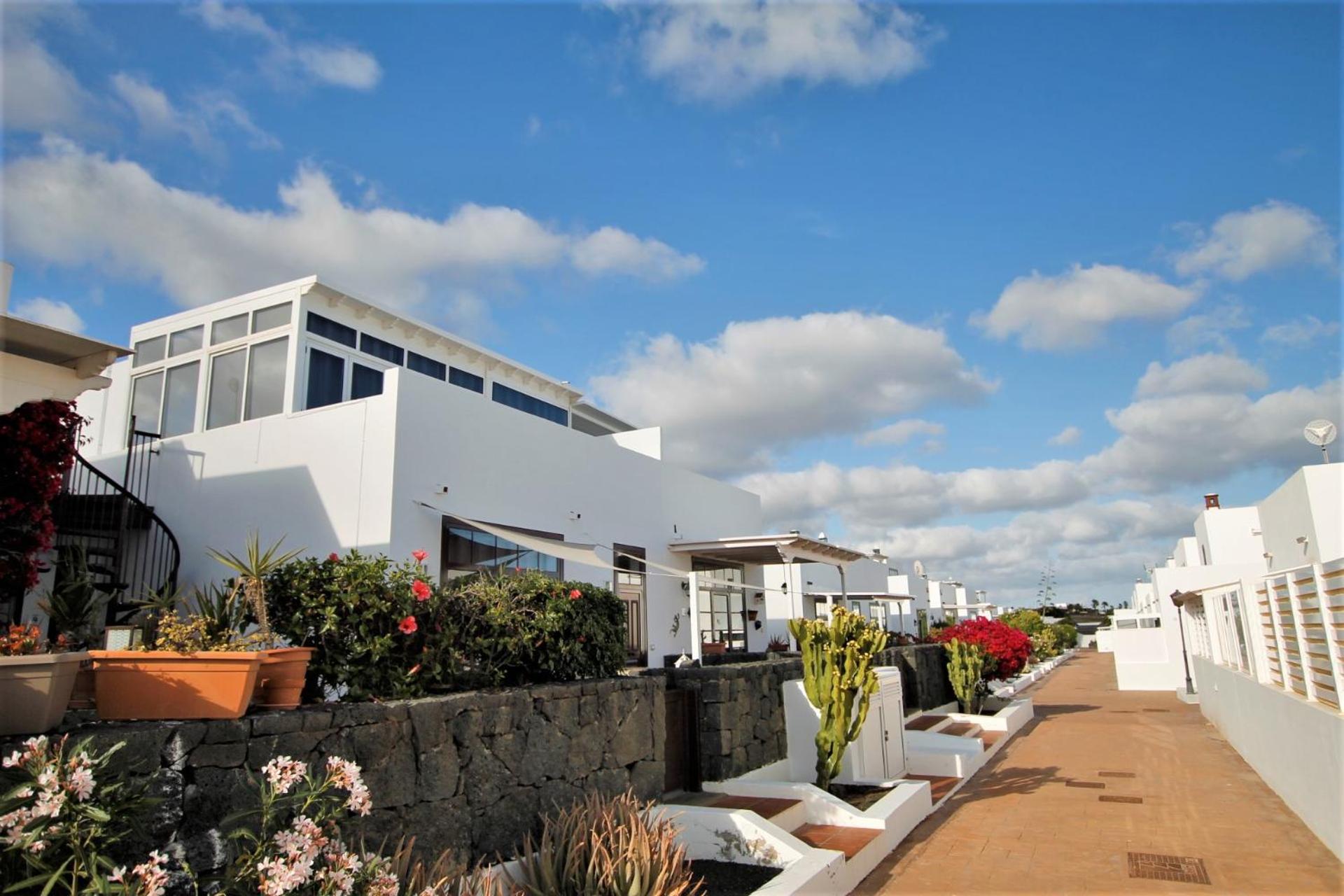 Alojamiento Vacacional con balcón La Vela view 4