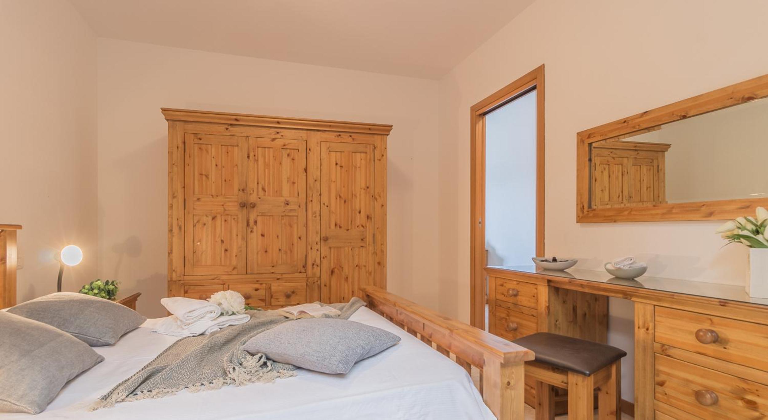 Palma Romantic Dream en Perledo — hotel room