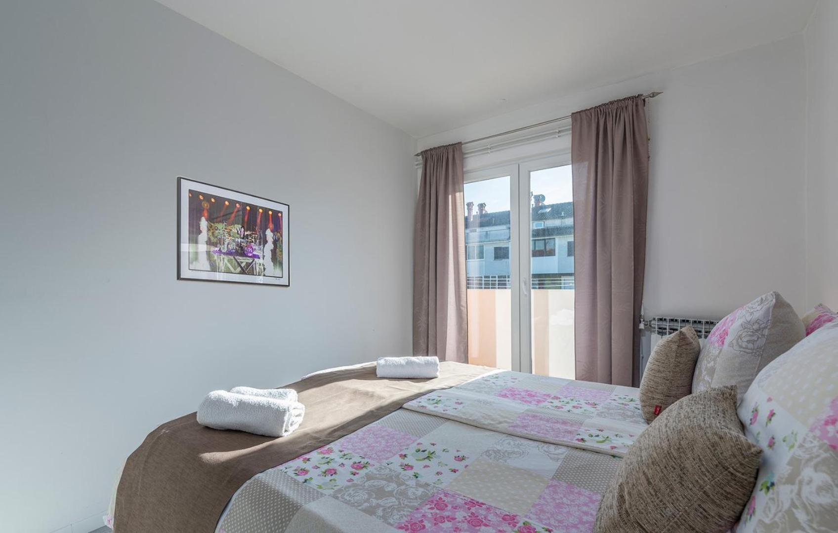 Apartment Bella with Balcony view 3