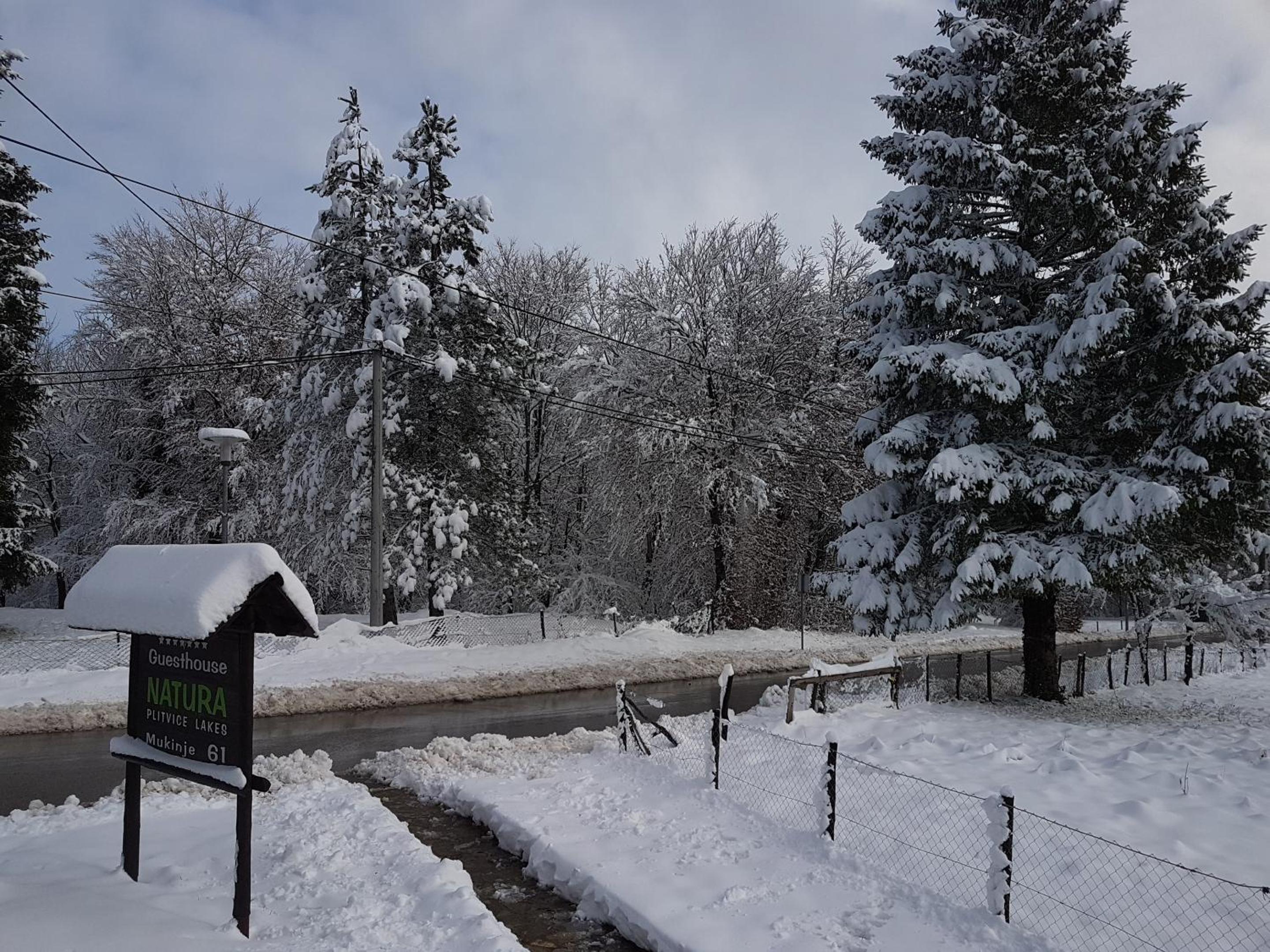 Natura Plitvice Lakes view 5