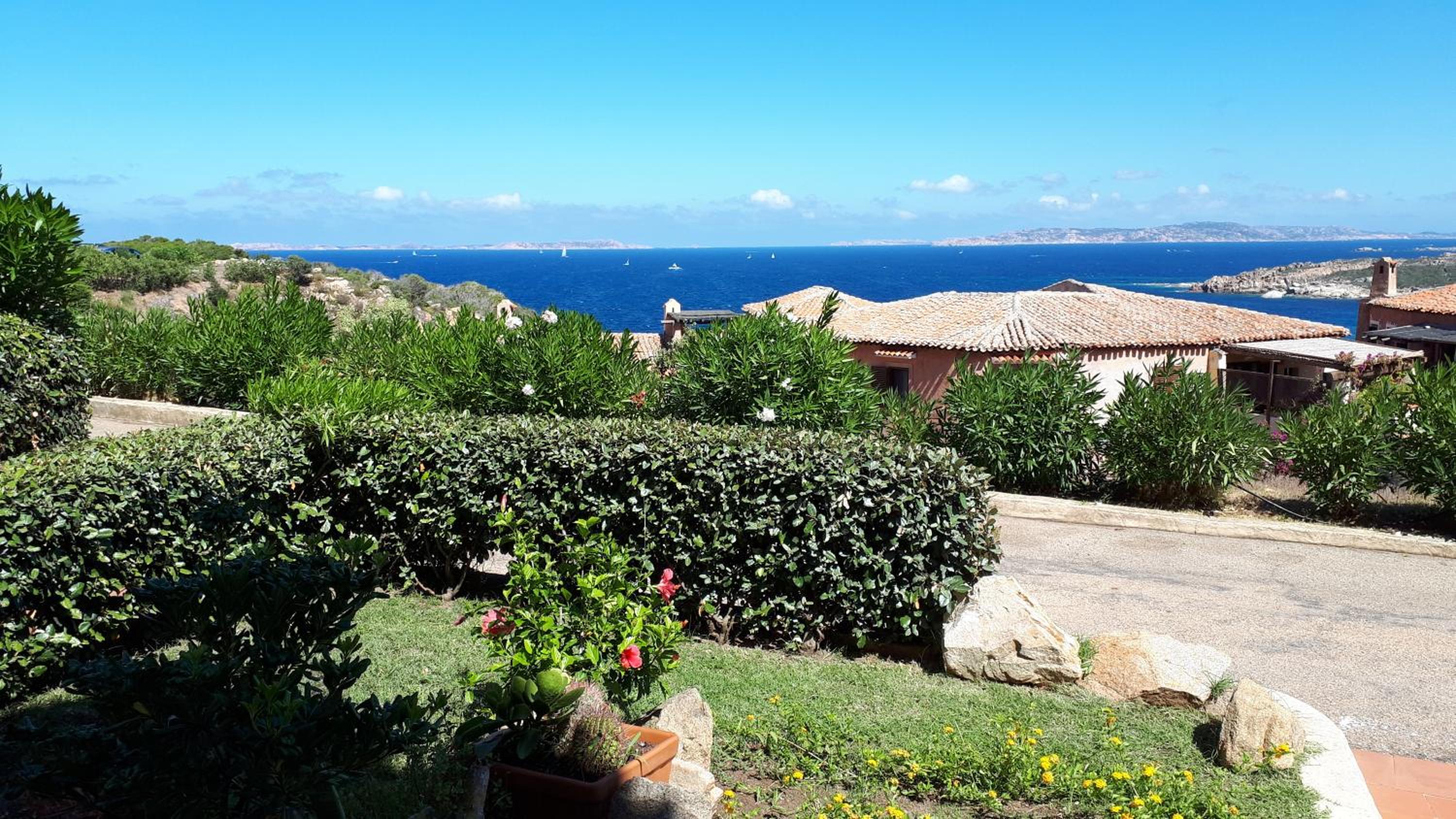 Casa a La Marmorata view 2