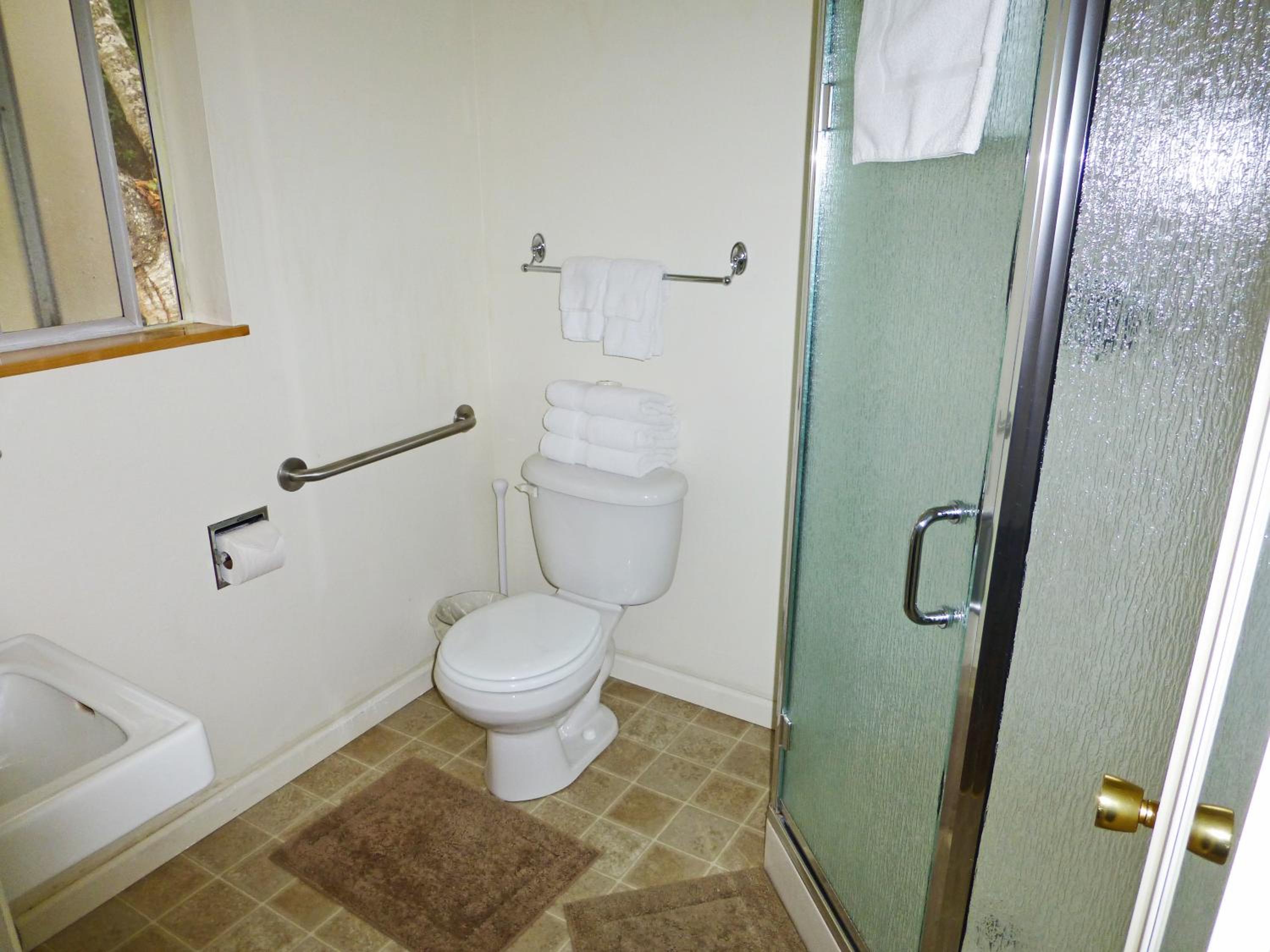 Redwood Suites