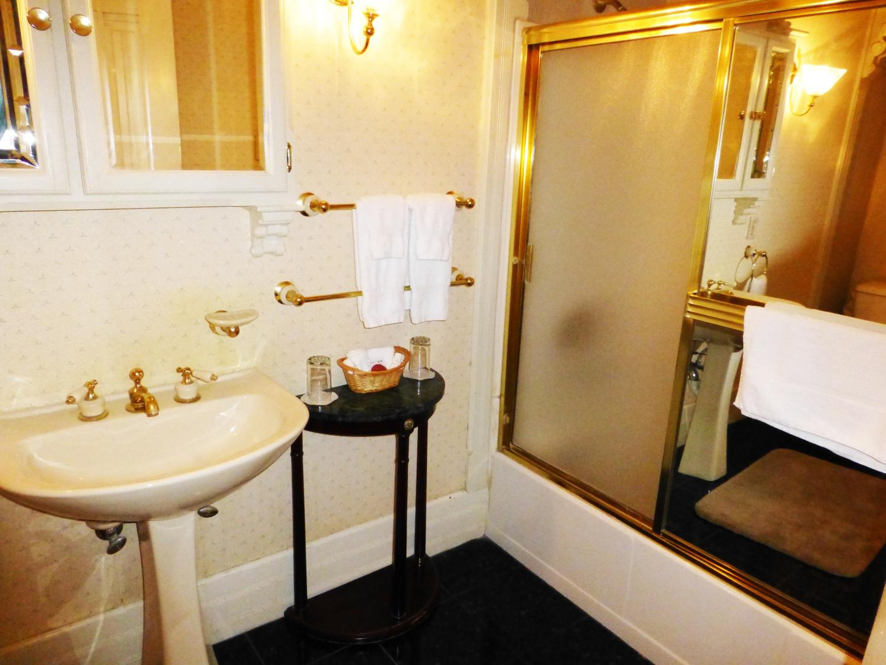 Victorian Inn